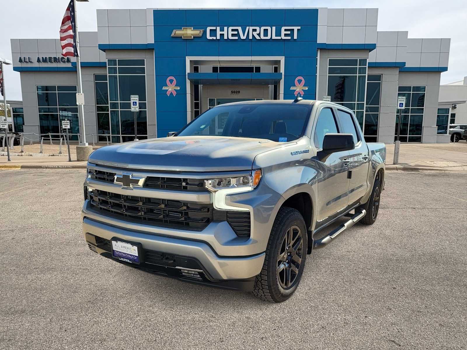 Thumbnail: 2026 Chevrolet Silverado 1500 - 1