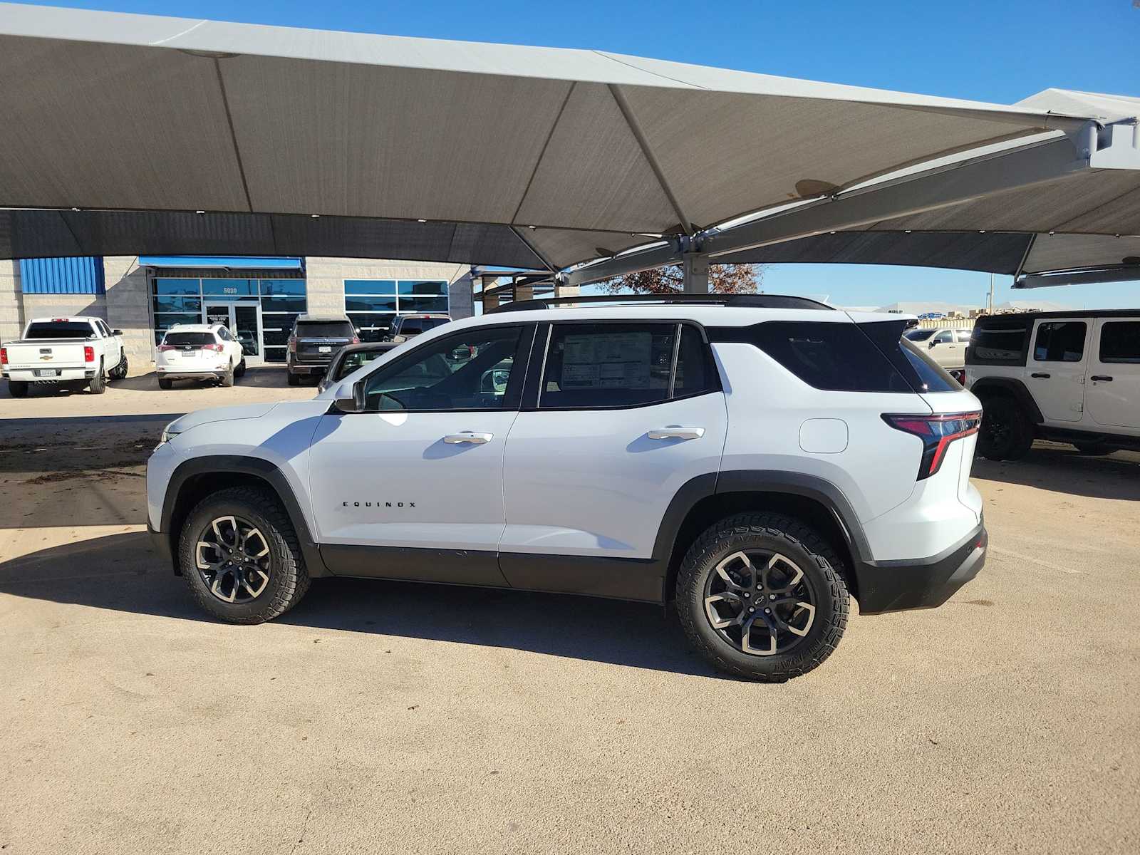 Thumbnail: 2026 Chevrolet Equinox - 3