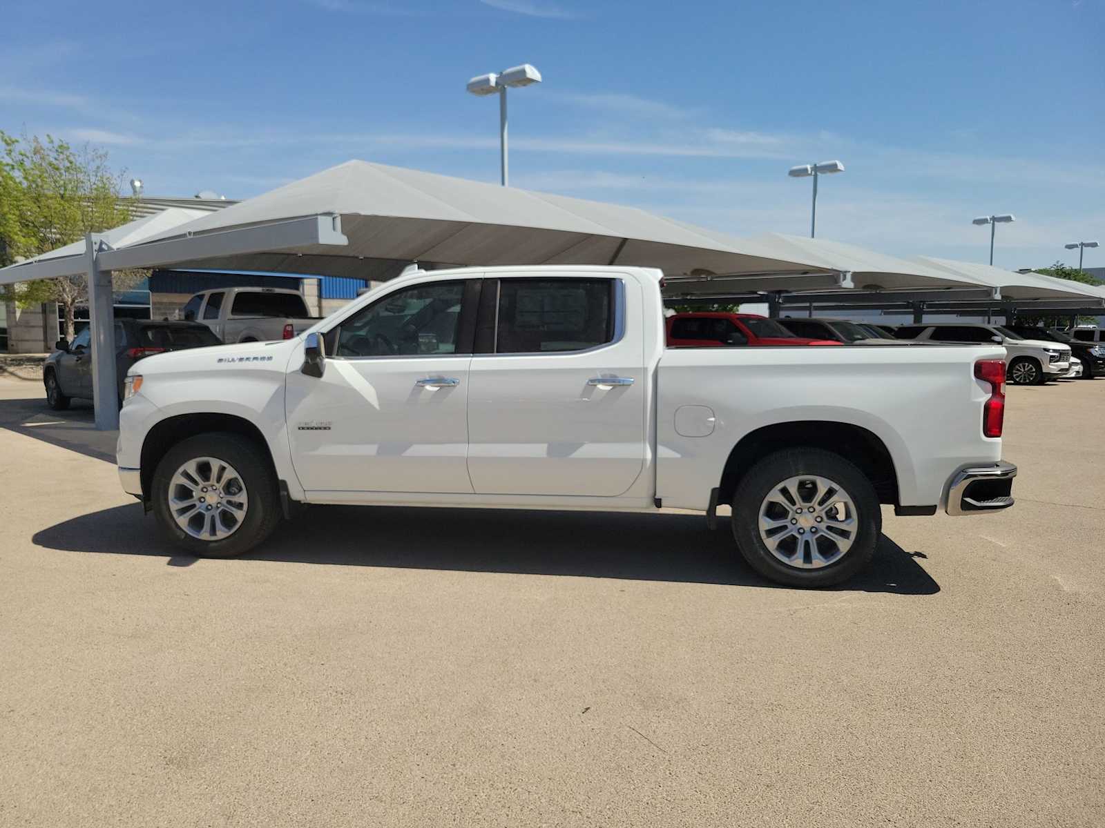 Thumbnail: 2026 Chevrolet Silverado 1500 - 6