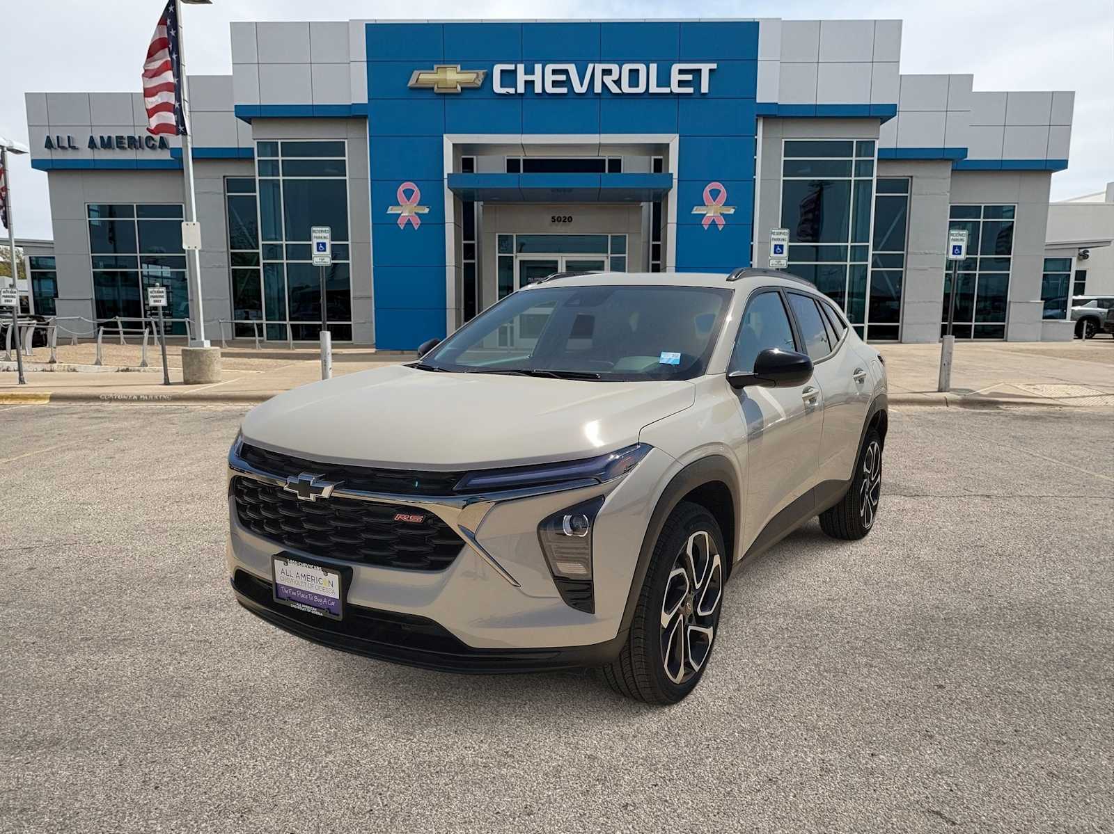 Thumbnail: 2026 Chevrolet Trax - 1