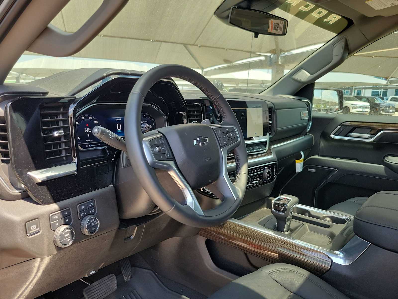 Thumbnail: 2025 Chevrolet Silverado 1500 - 2