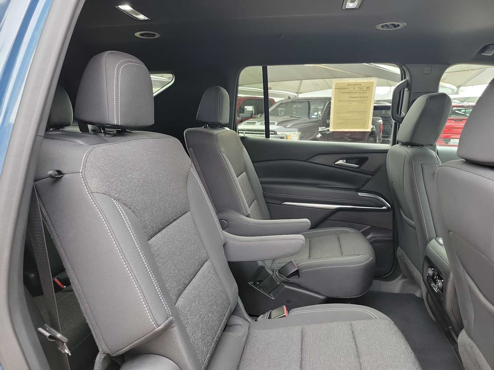 Thumbnail: 2025 Chevrolet Traverse - 13