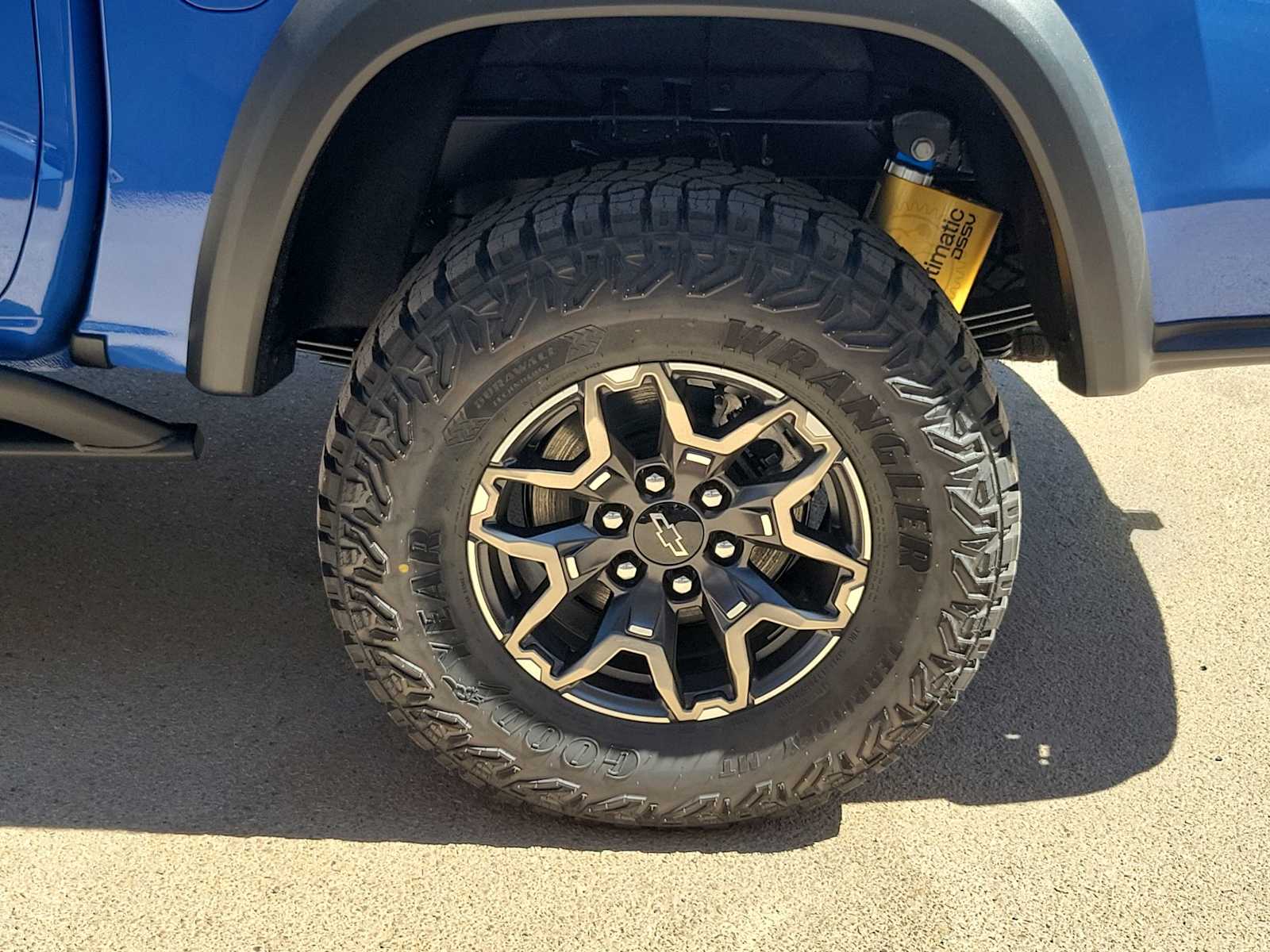 Thumbnail: 2026 Chevrolet Colorado - 12