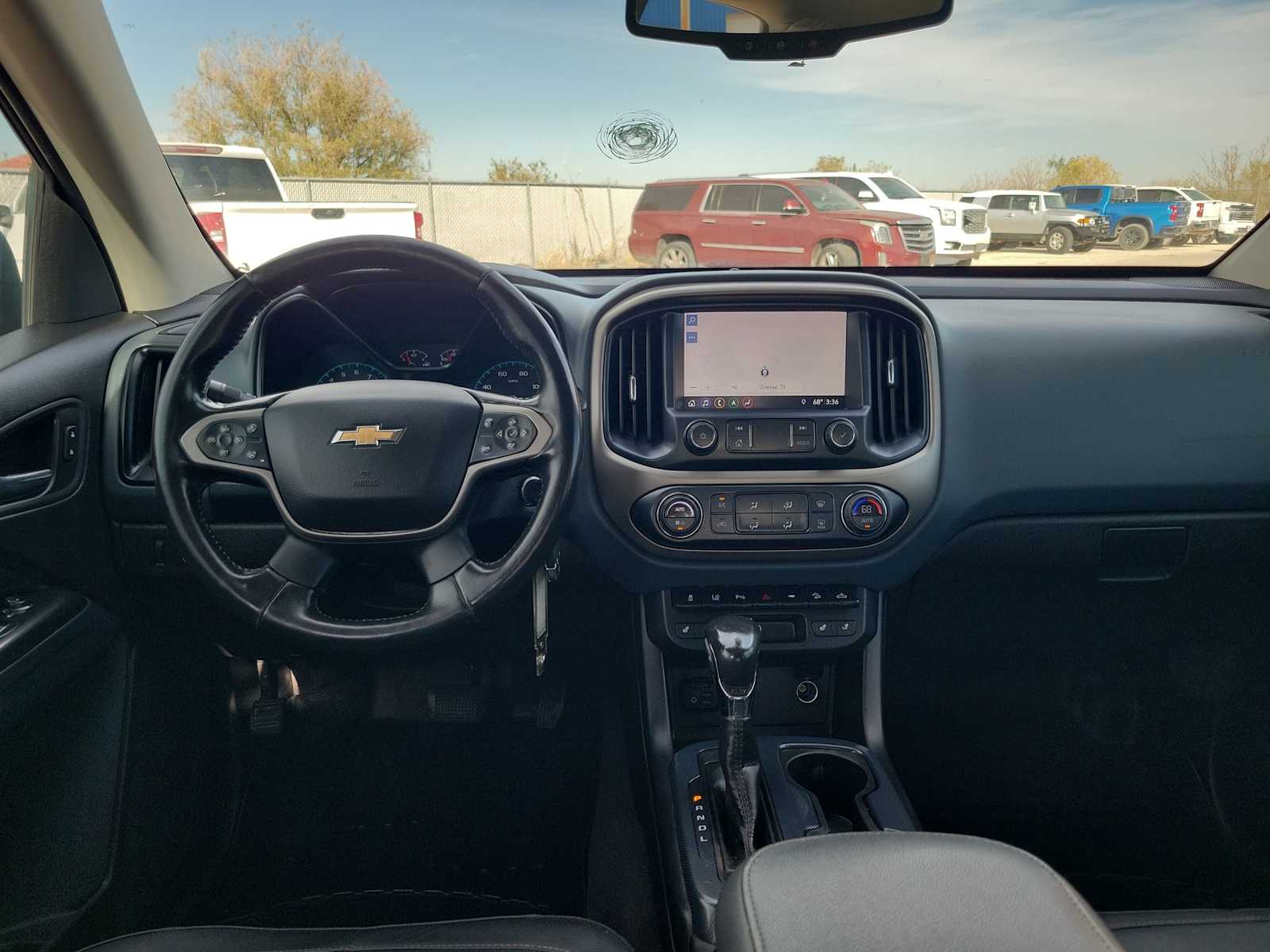 Thumbnail: 2022 Chevrolet Colorado - 10