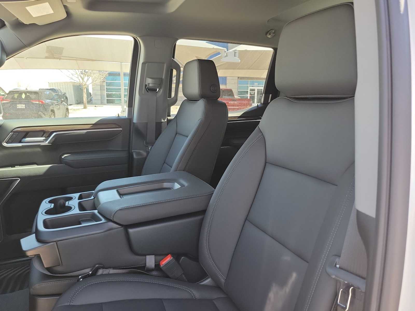 Thumbnail: 2026 Chevrolet Silverado 1500 - 7