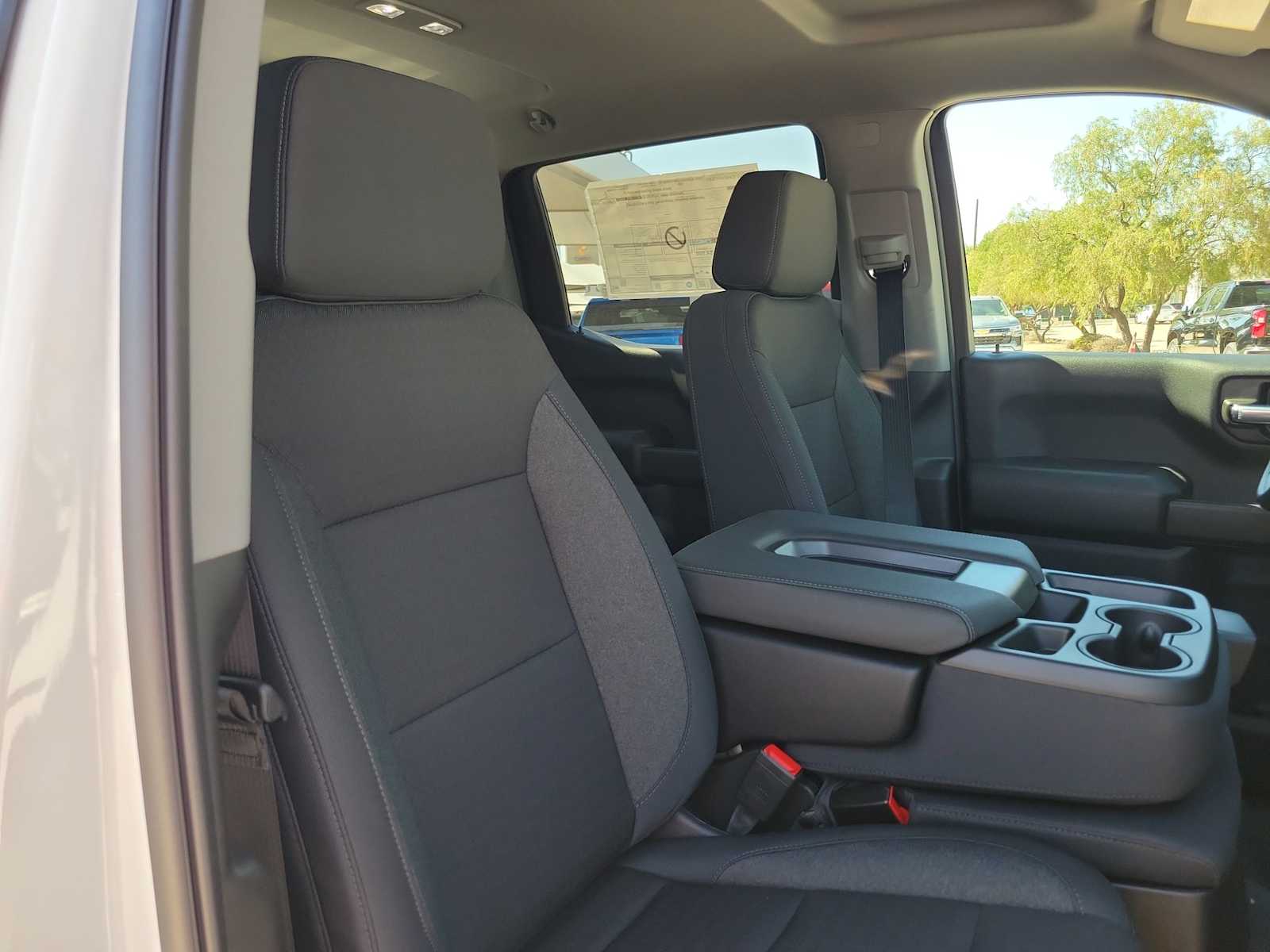 Thumbnail: 2026 Chevrolet Silverado 1500 - 14