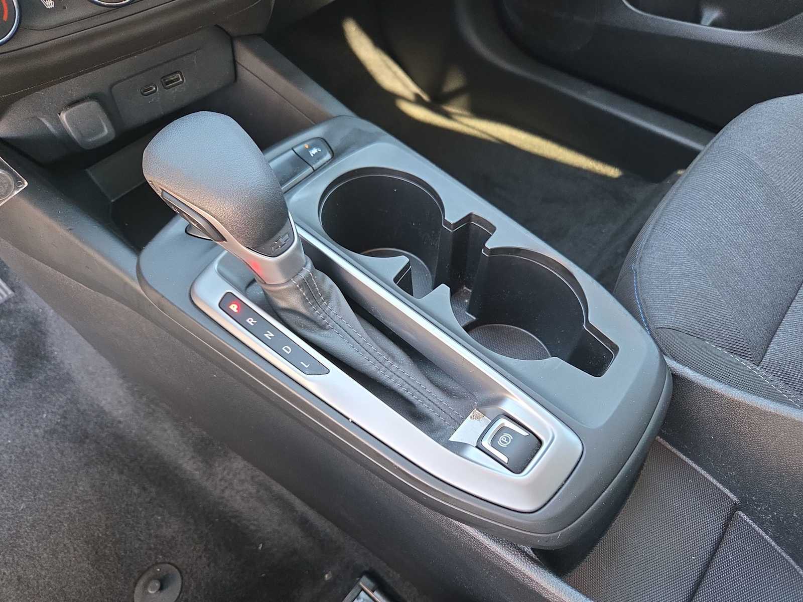 Thumbnail: 2024 Chevrolet Trax - 13