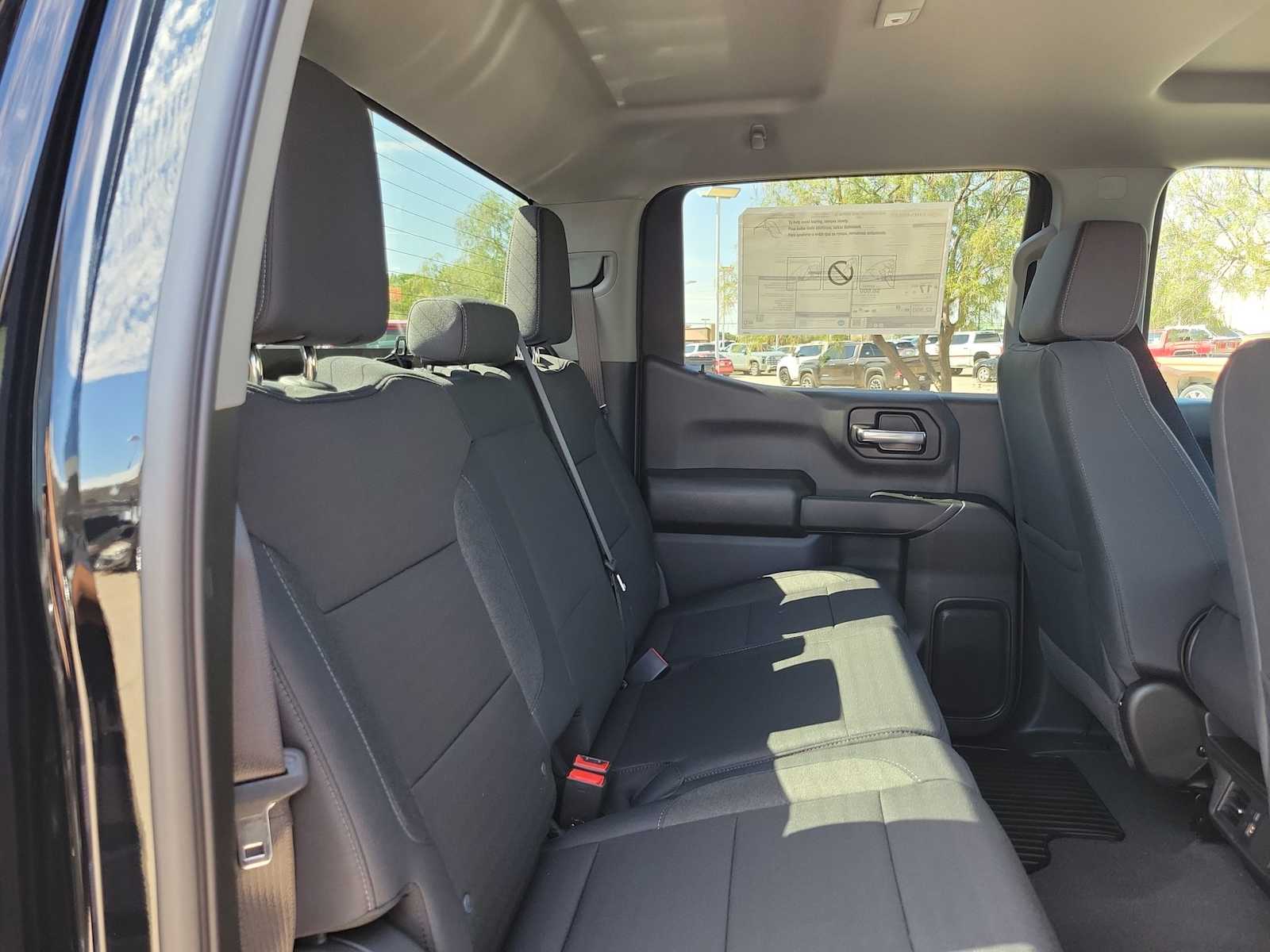 Thumbnail: 2026 Chevrolet Silverado 1500 - 13