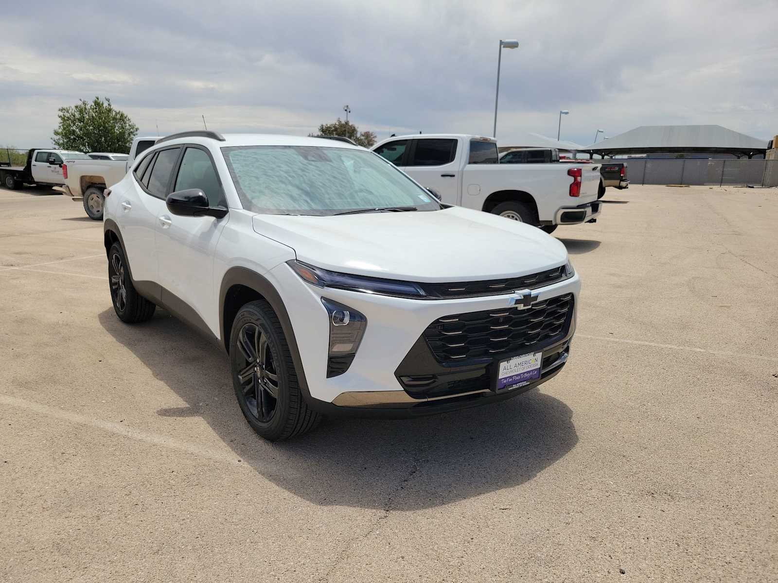 Thumbnail: 2026 Chevrolet Trax - 2