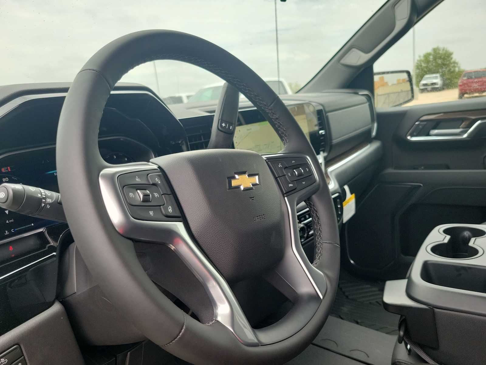 Thumbnail: 2026 Chevrolet Silverado 1500 - 10