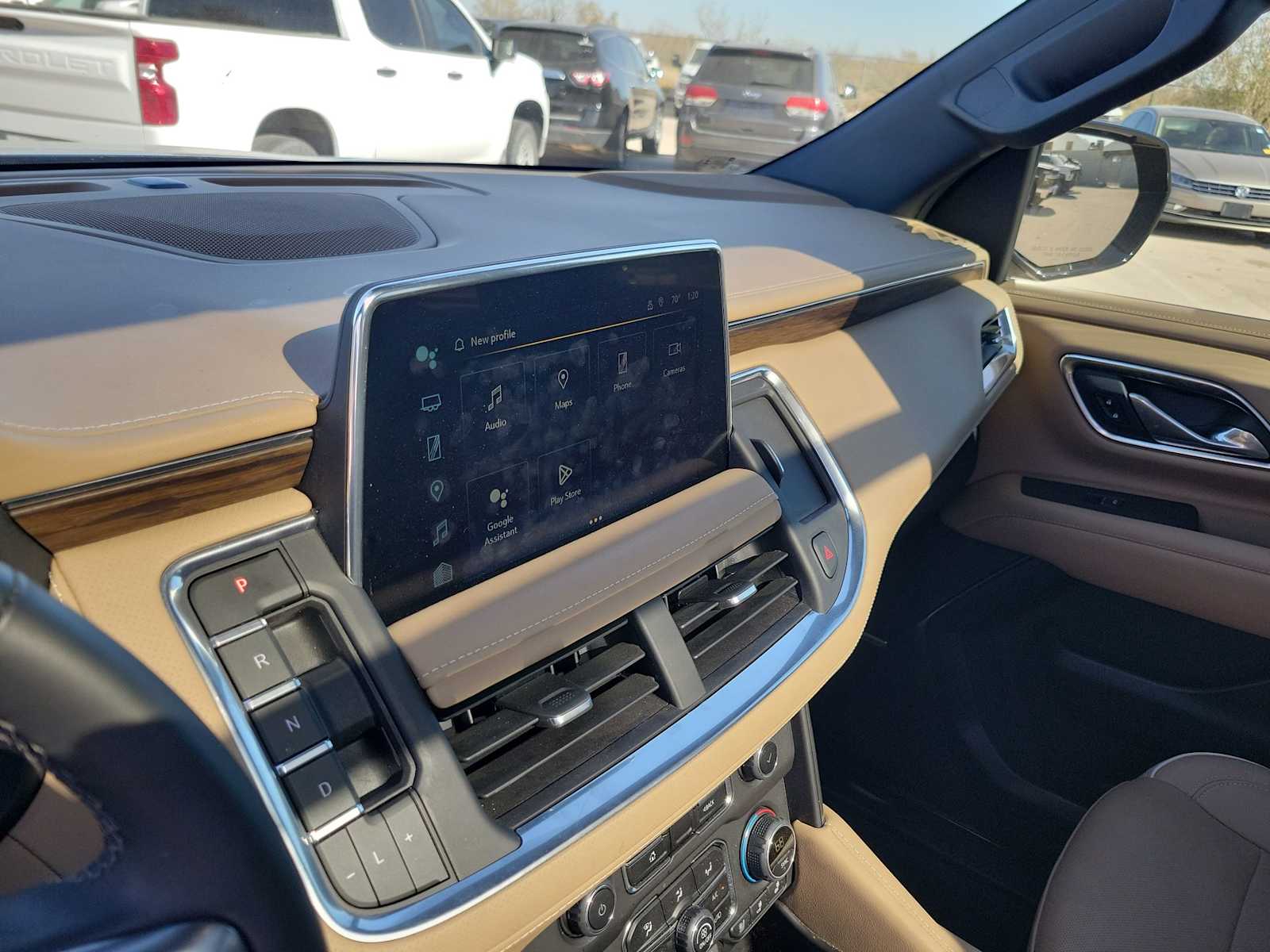 Thumbnail: 2023 Chevrolet Tahoe - 20