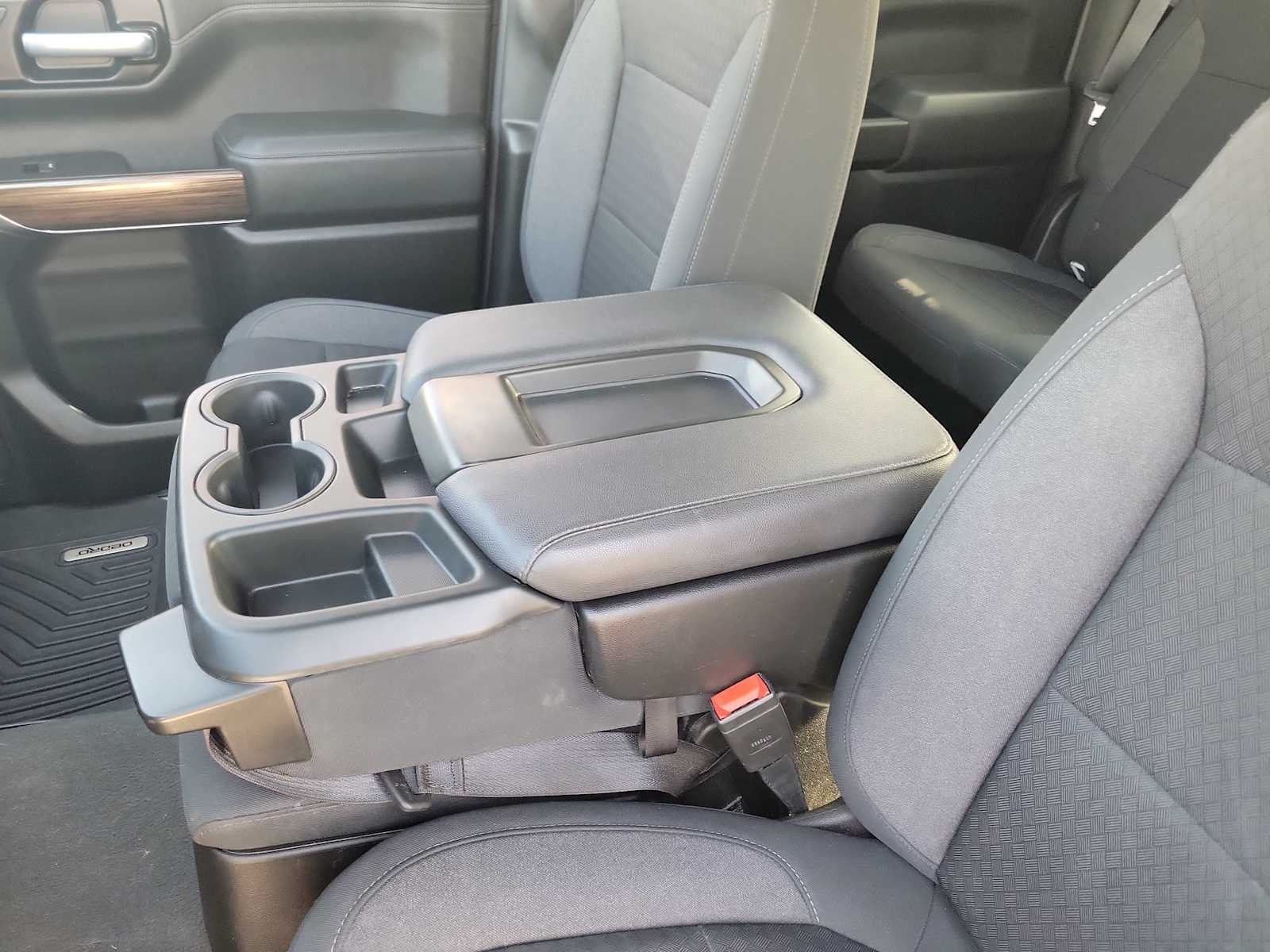 Thumbnail: 2021 Chevrolet Silverado 1500 - 17