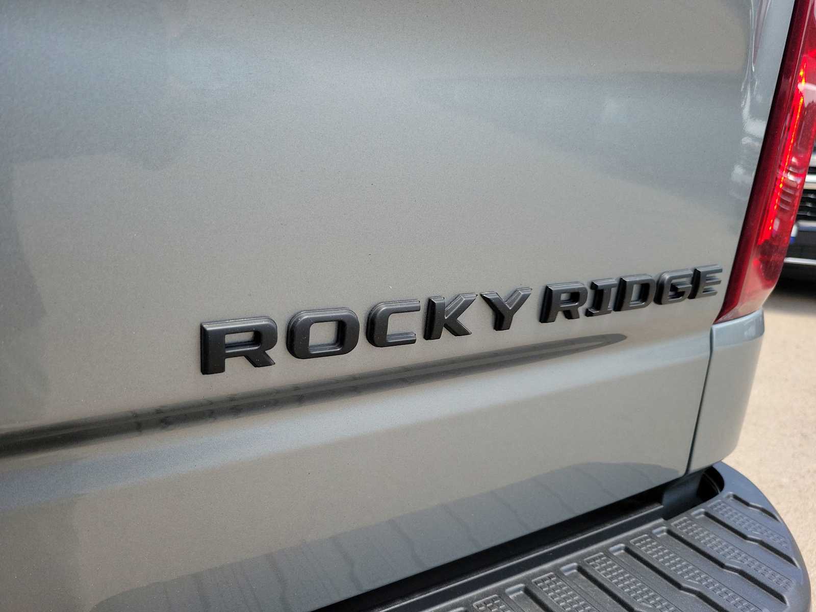 Thumbnail: 2025 Chevrolet Silverado 1500 - 7