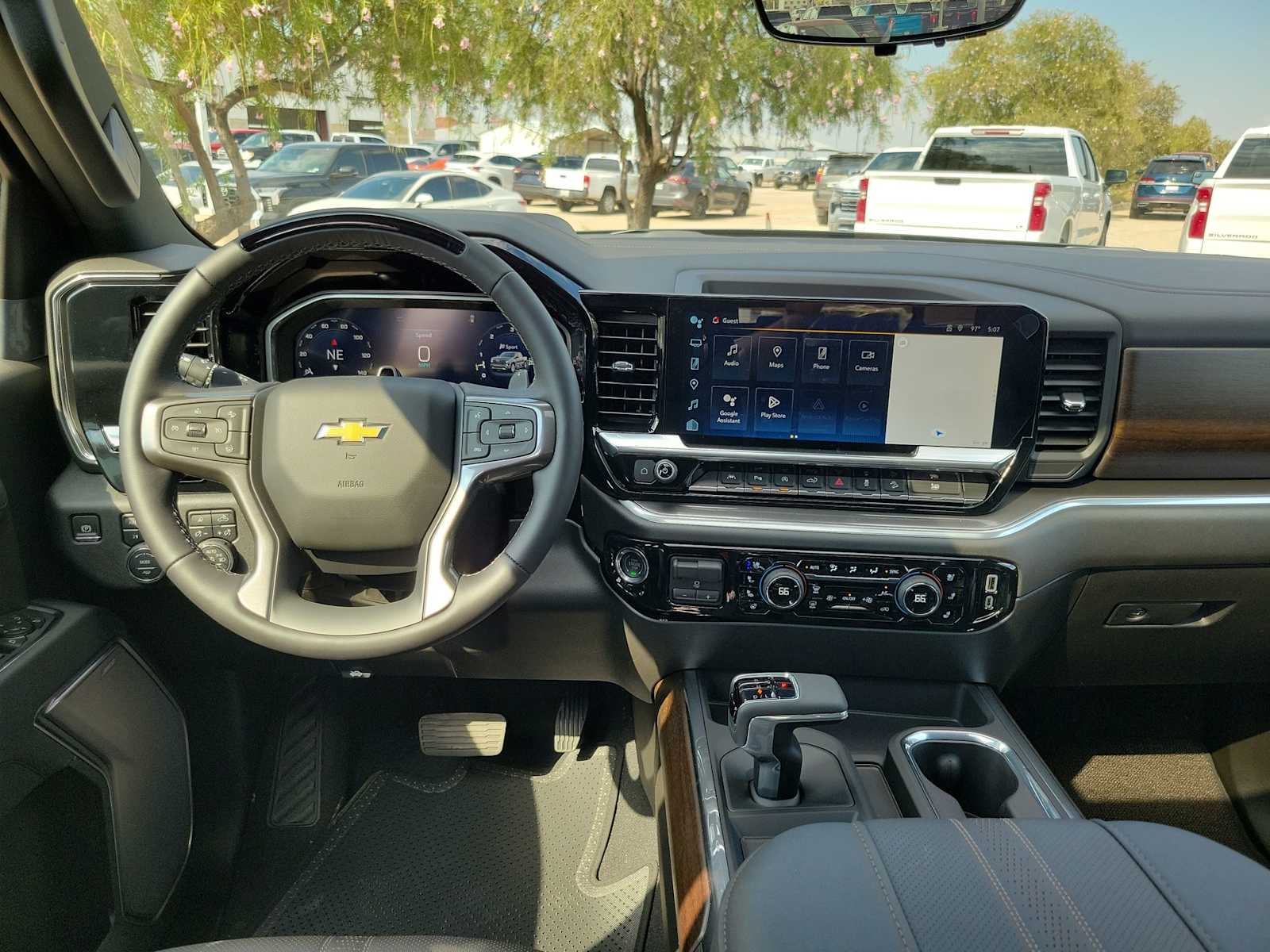 Thumbnail: 2026 Chevrolet Silverado 1500 - 10