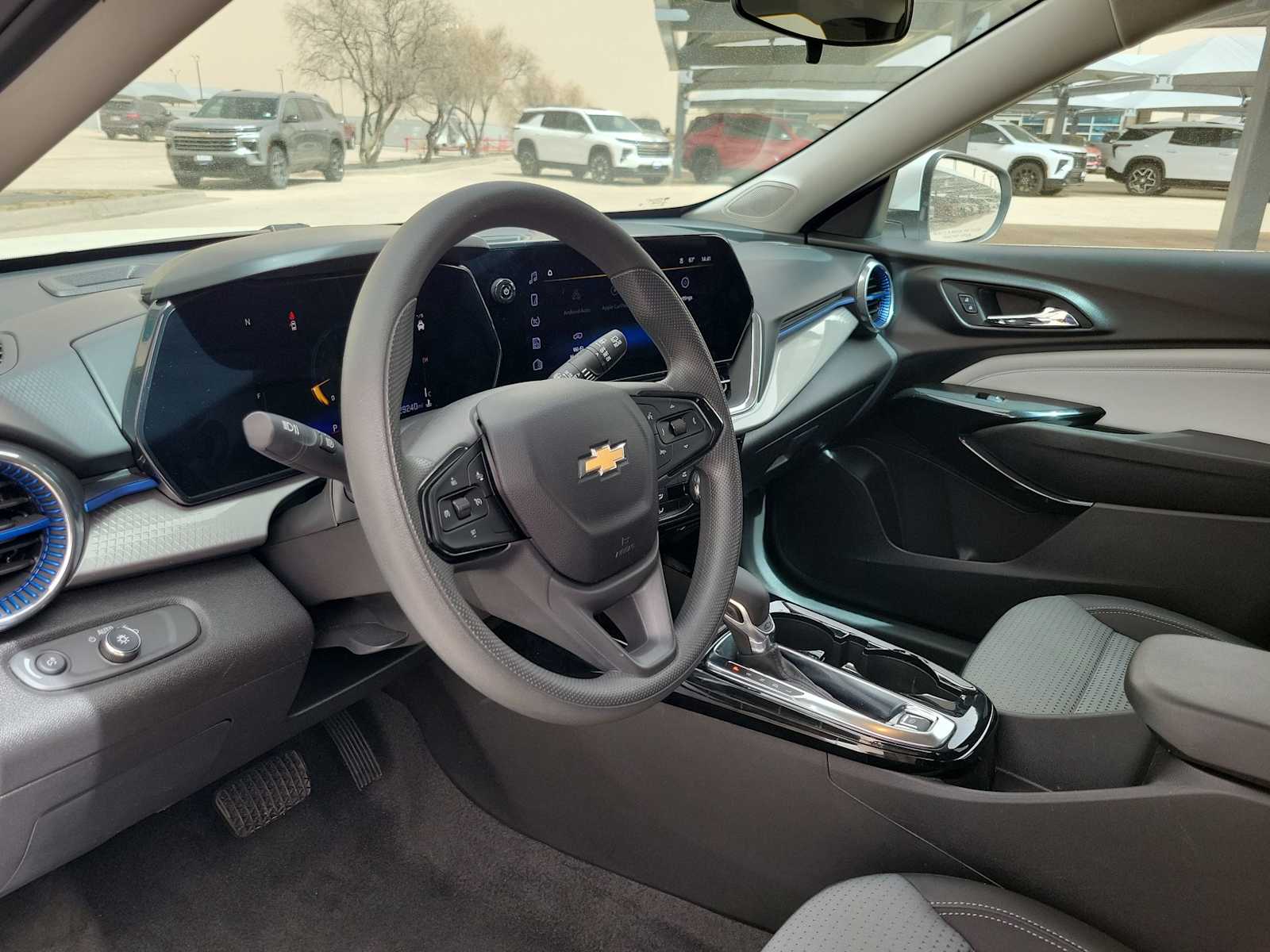 Thumbnail: 2025 Chevrolet Trax - 2