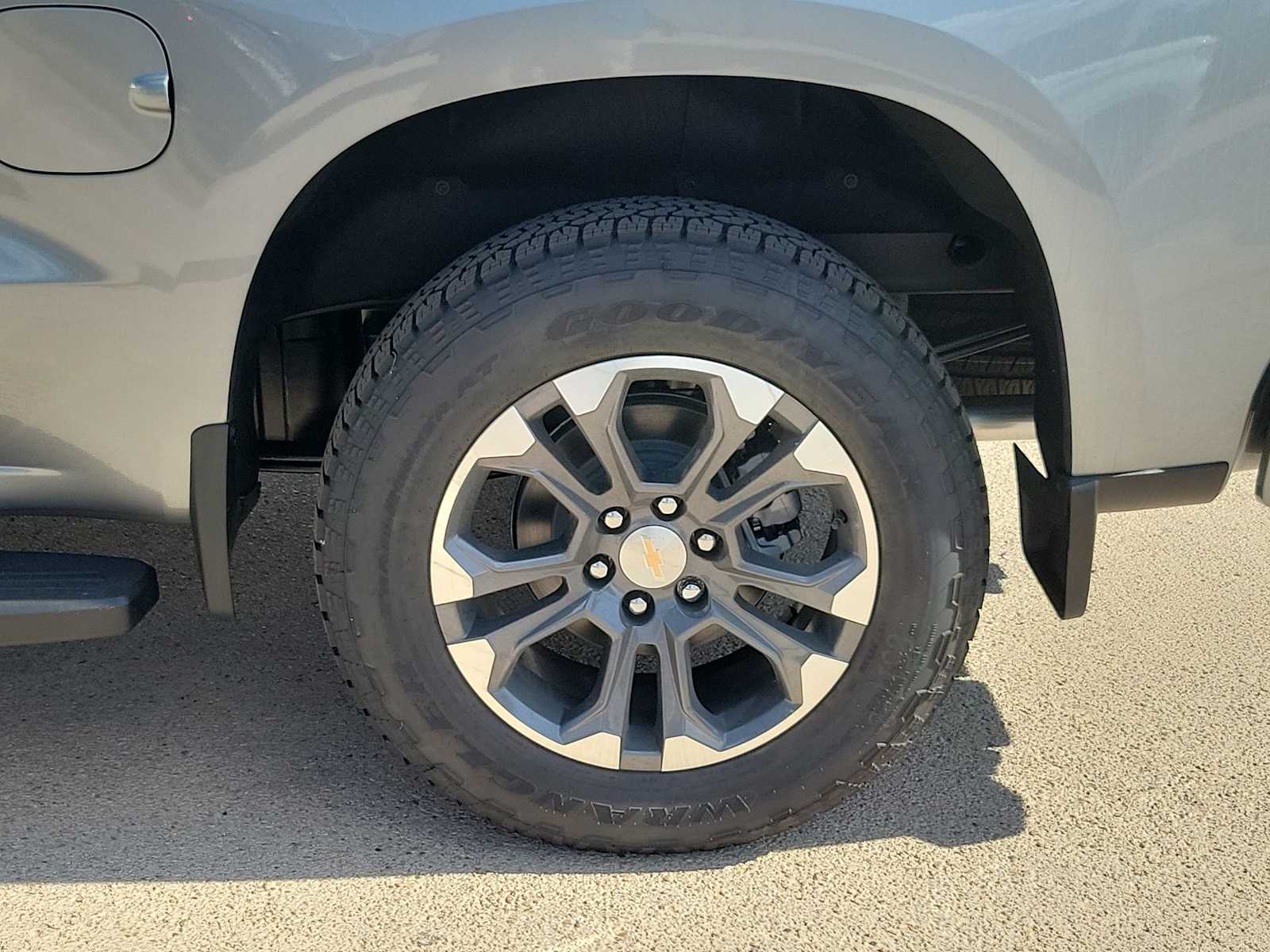 Thumbnail: 2026 Chevrolet Silverado 1500 - 8