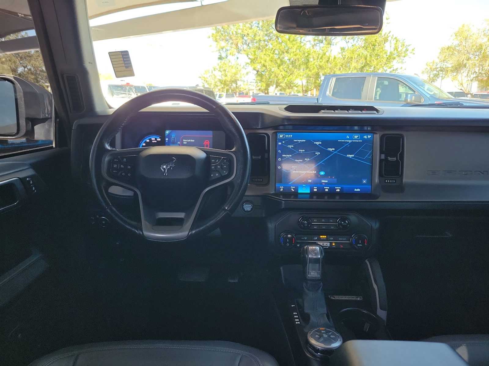 Thumbnail: 2022 Ford Bronco - 10