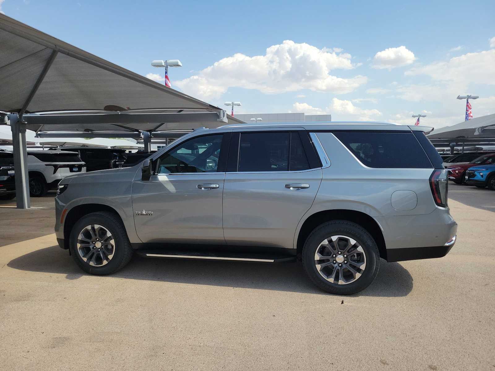 Thumbnail: 2025 Chevrolet Tahoe - 3