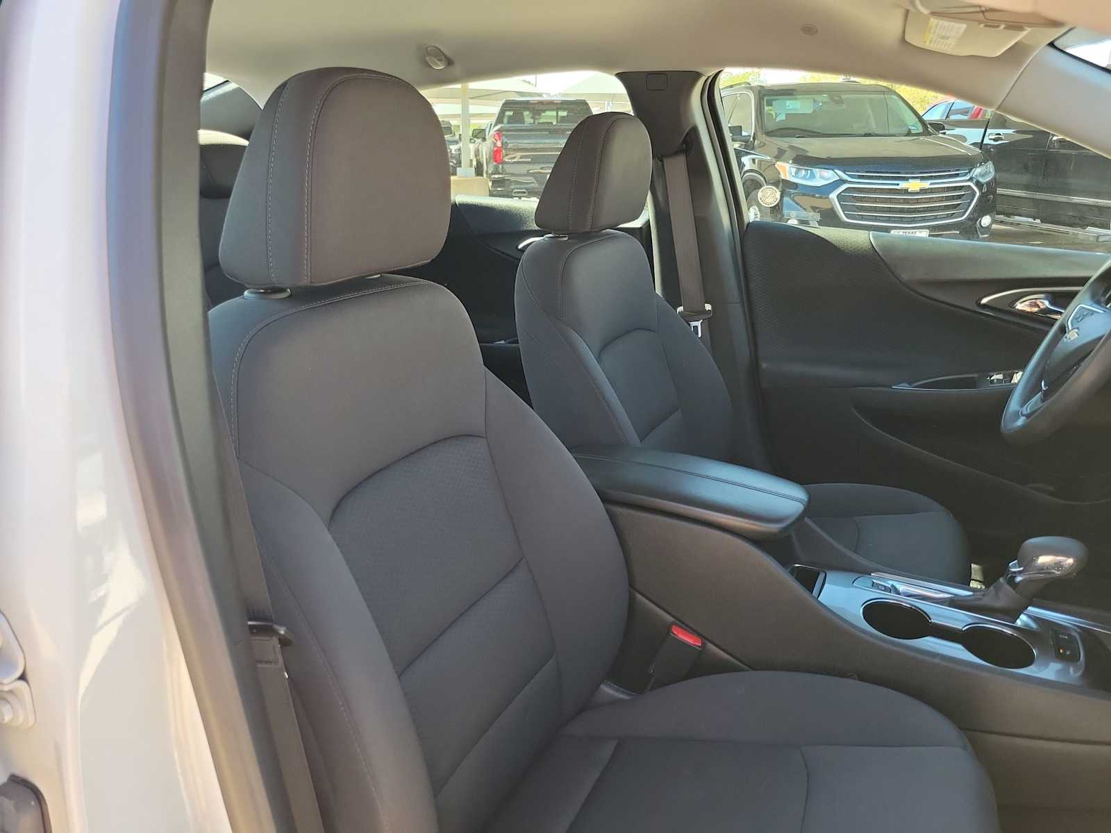 Thumbnail: 2024 Chevrolet Malibu - 14