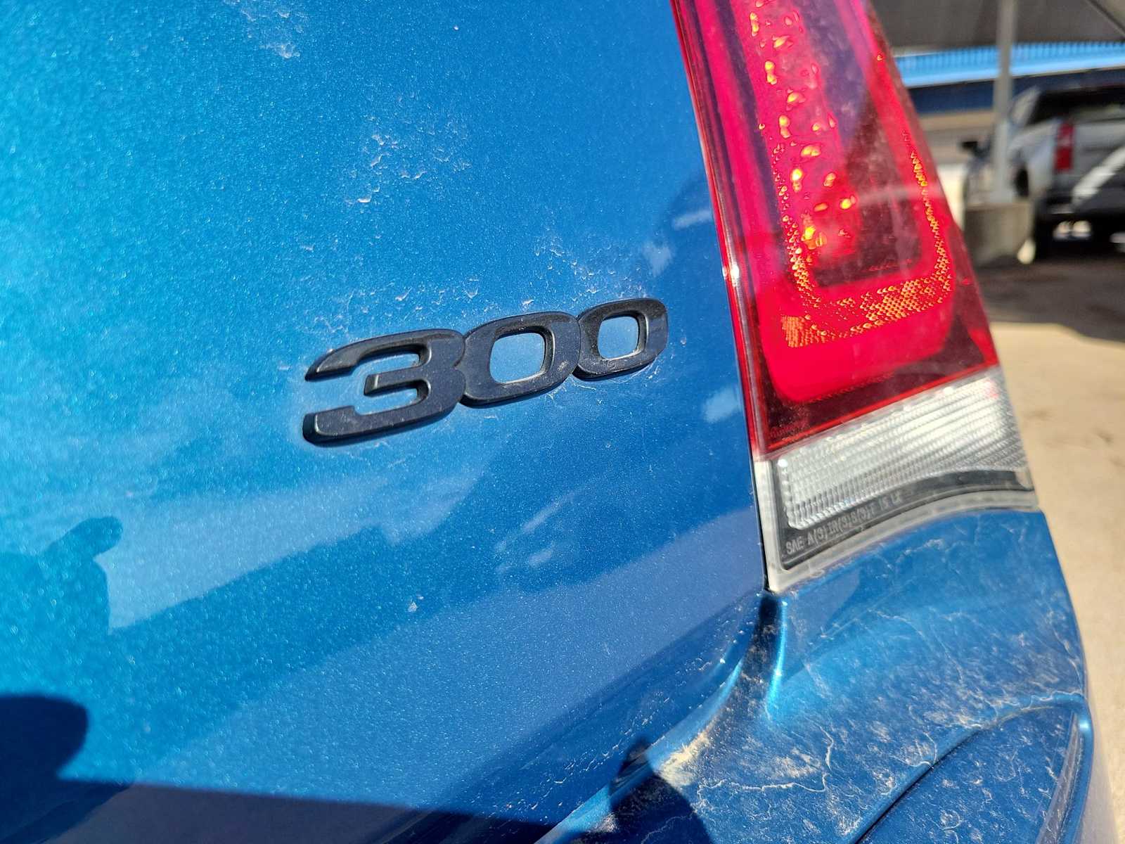 Thumbnail: 2022 Chrysler 300 - 3