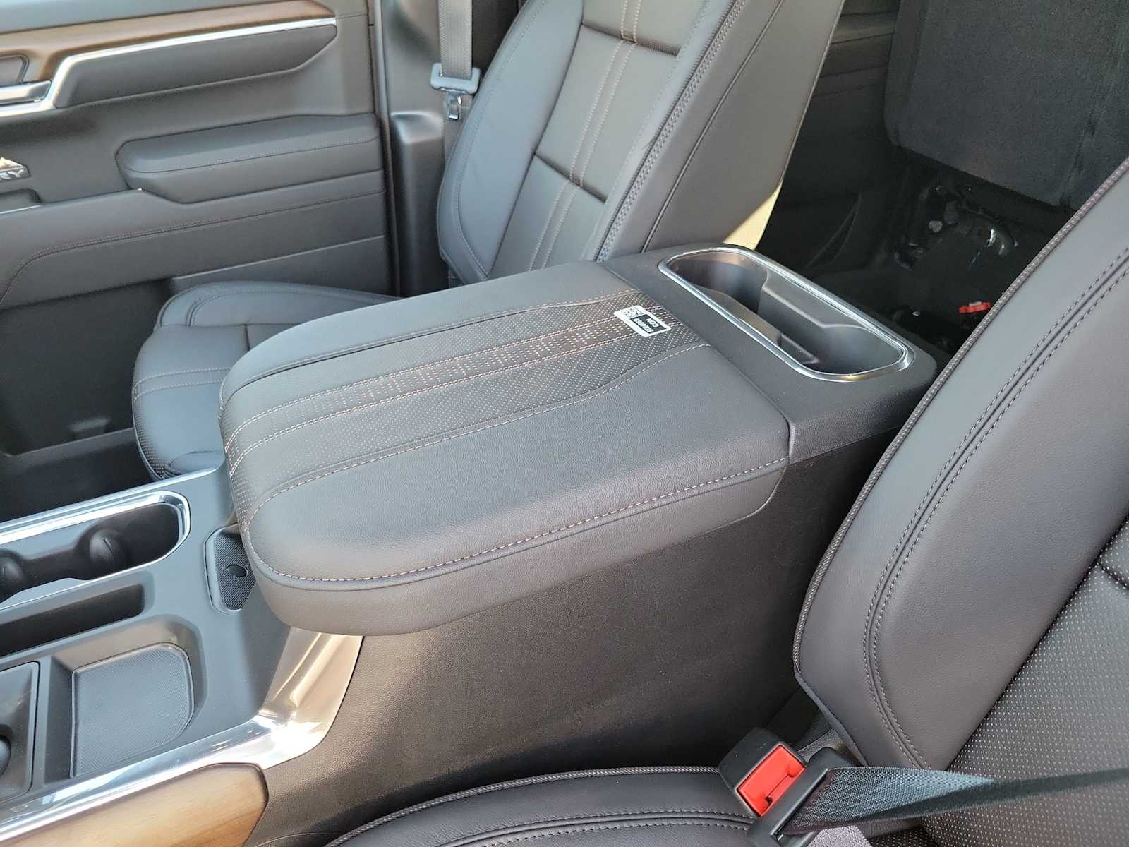 Thumbnail: 2026 Chevrolet Silverado 1500 - 16