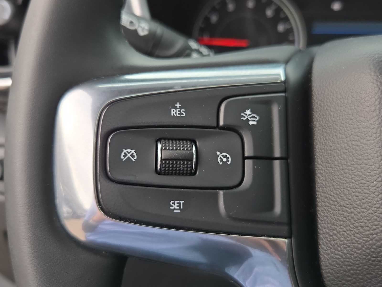 Thumbnail: 2023 Chevrolet Blazer - 19