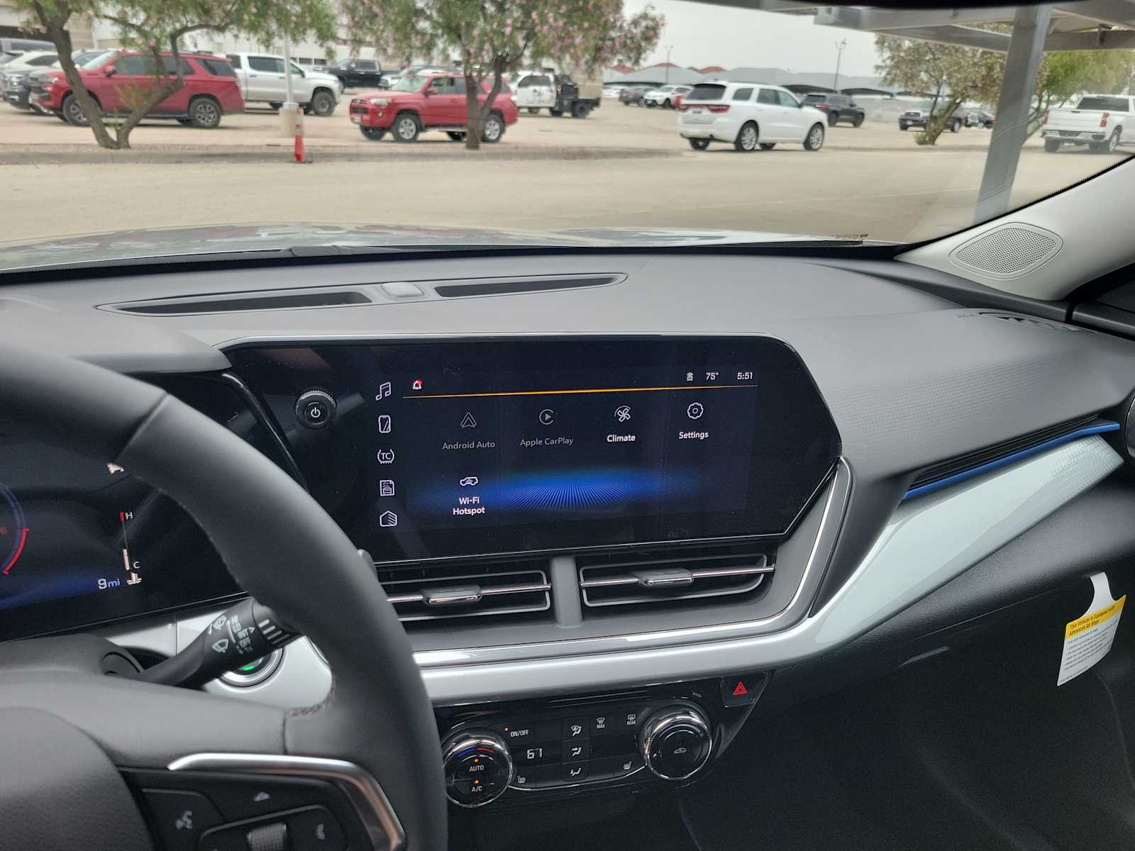 Thumbnail: 2026 Chevrolet Trax - 24