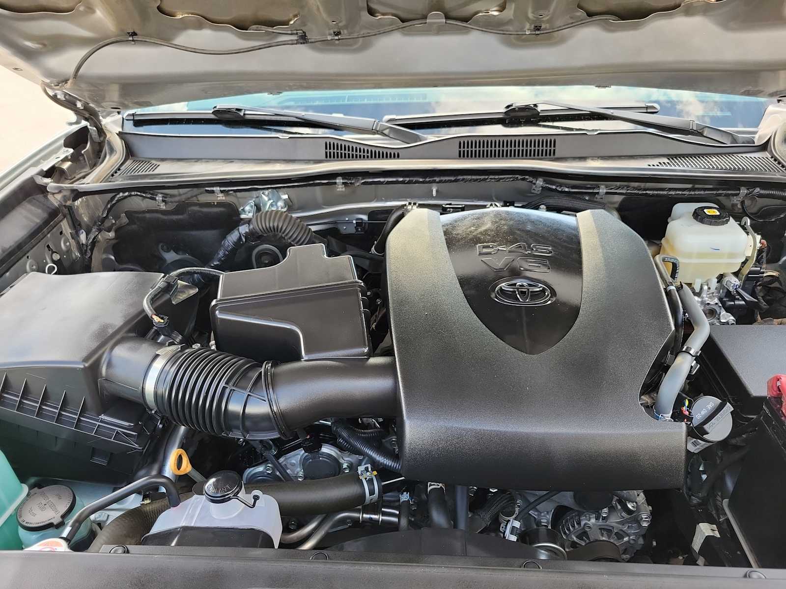 Thumbnail: 2022 Toyota Tacoma - 9