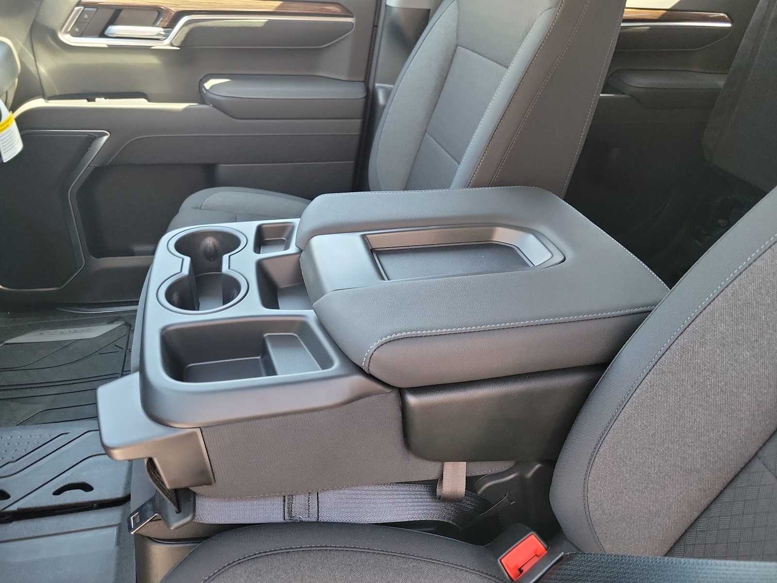 Thumbnail: 2026 Chevrolet Silverado 1500 - 16