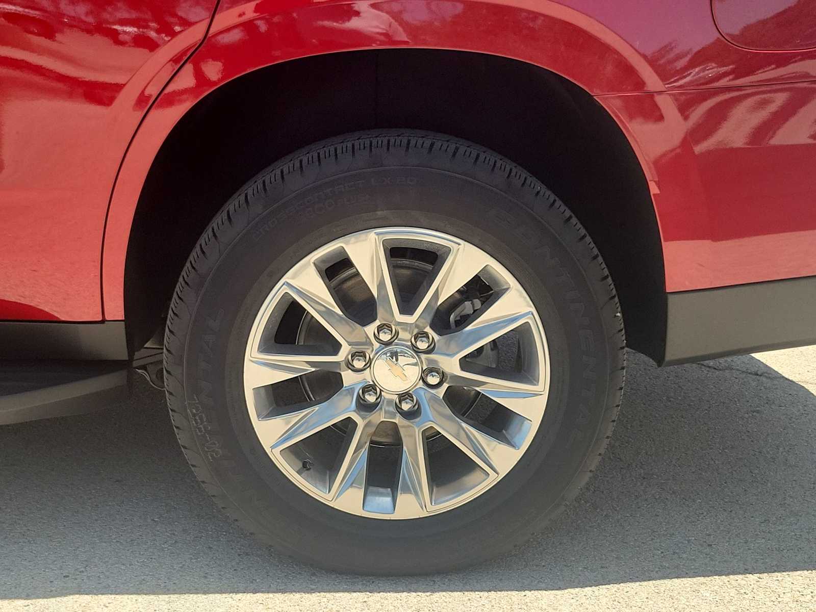 Thumbnail: 2026 Chevrolet Tahoe - 12