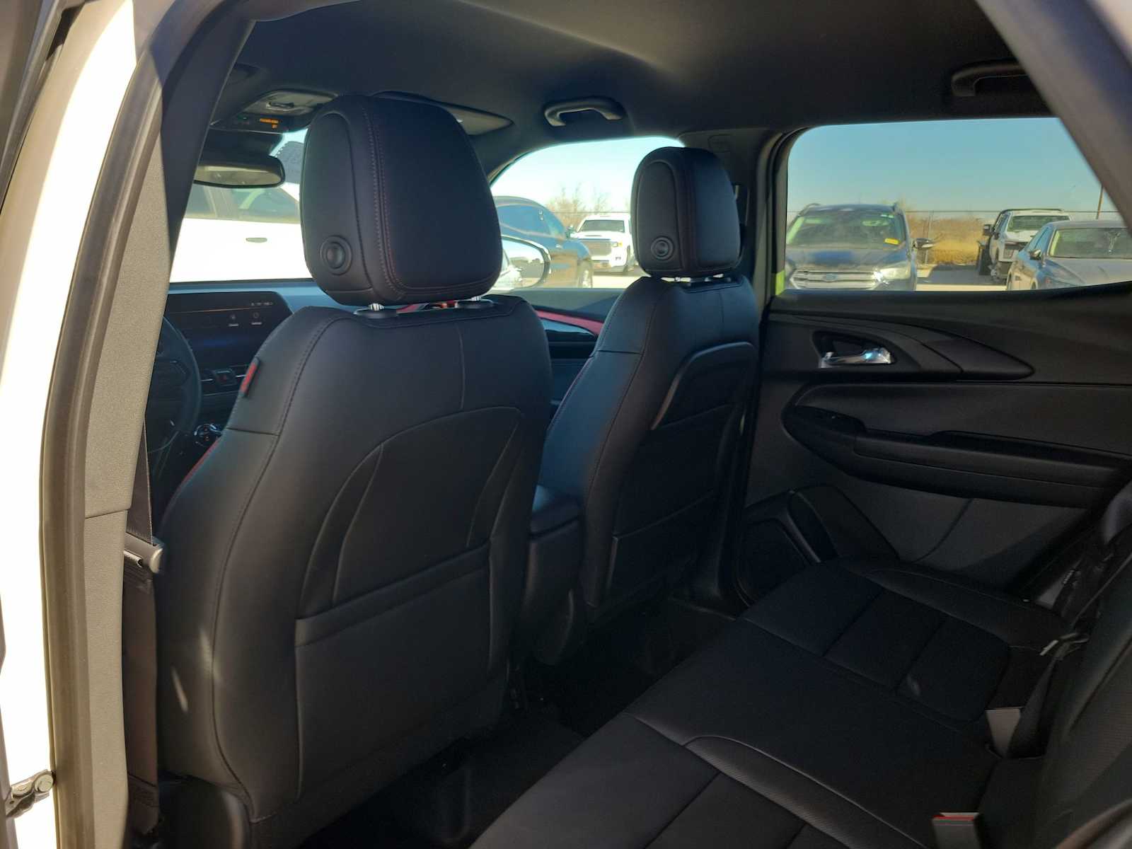 Thumbnail: 2026 Chevrolet TrailBlazer - 12