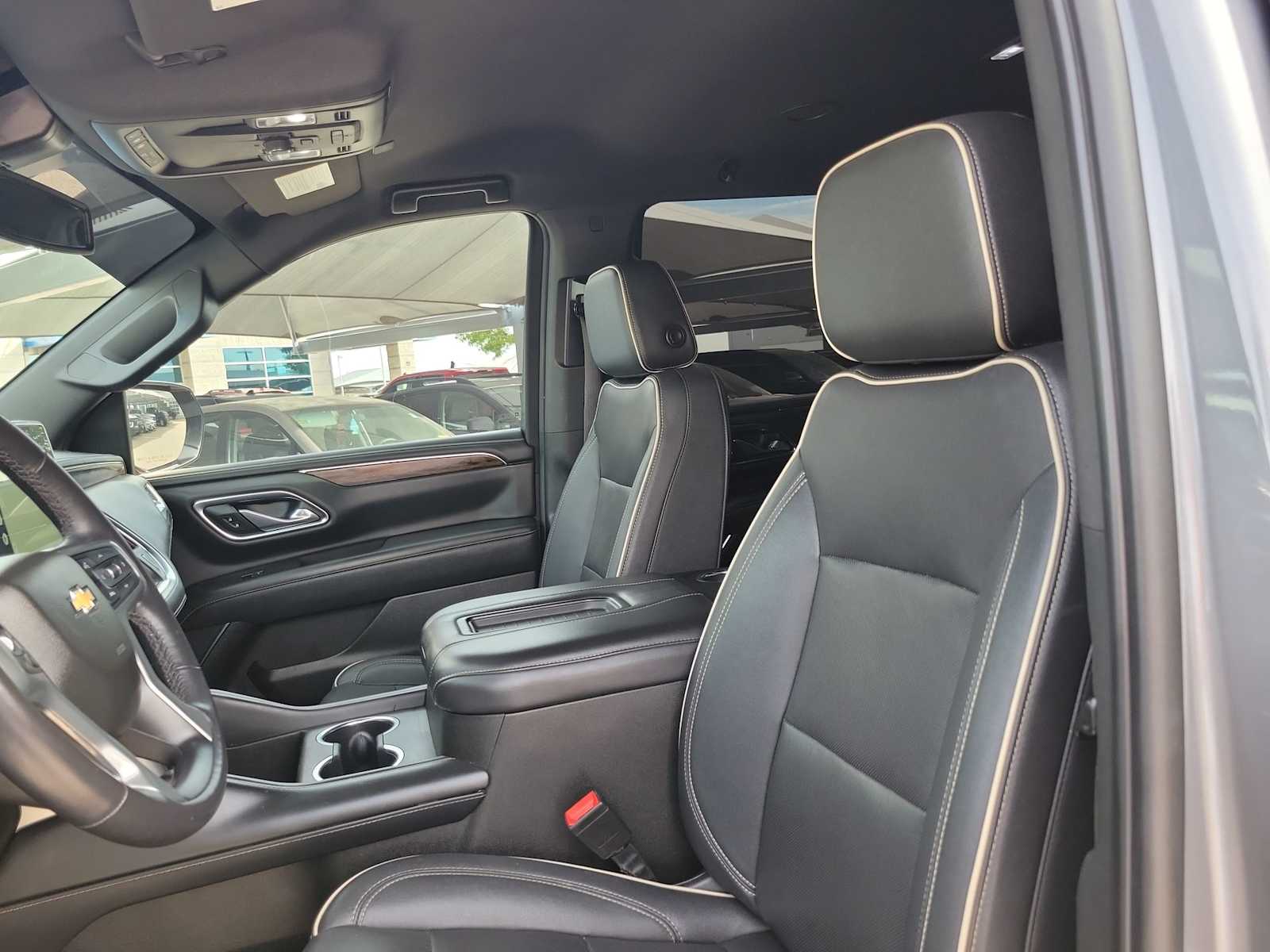 Thumbnail: 2022 Chevrolet Tahoe - 11