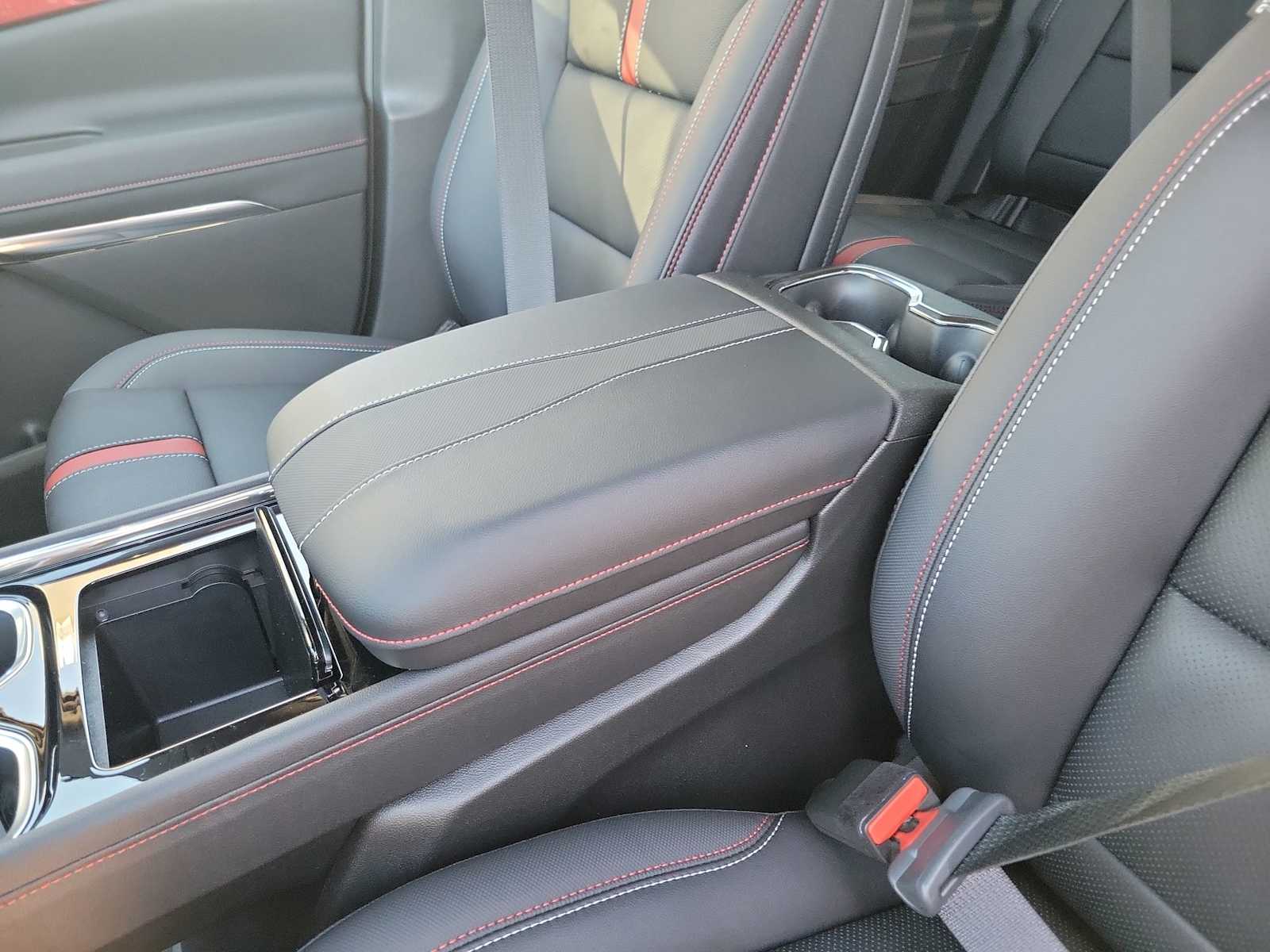 Thumbnail: 2026 Chevrolet Traverse - 16