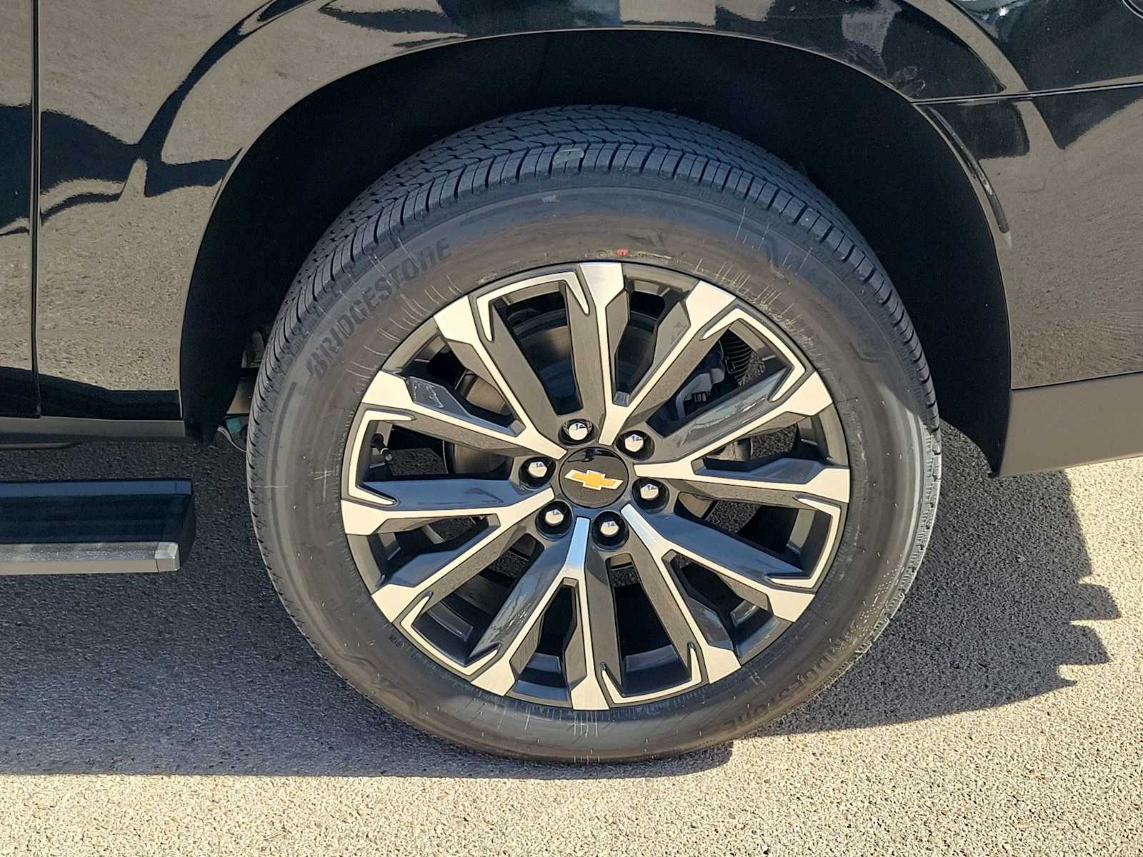 Thumbnail: 2026 Chevrolet Suburban - 12