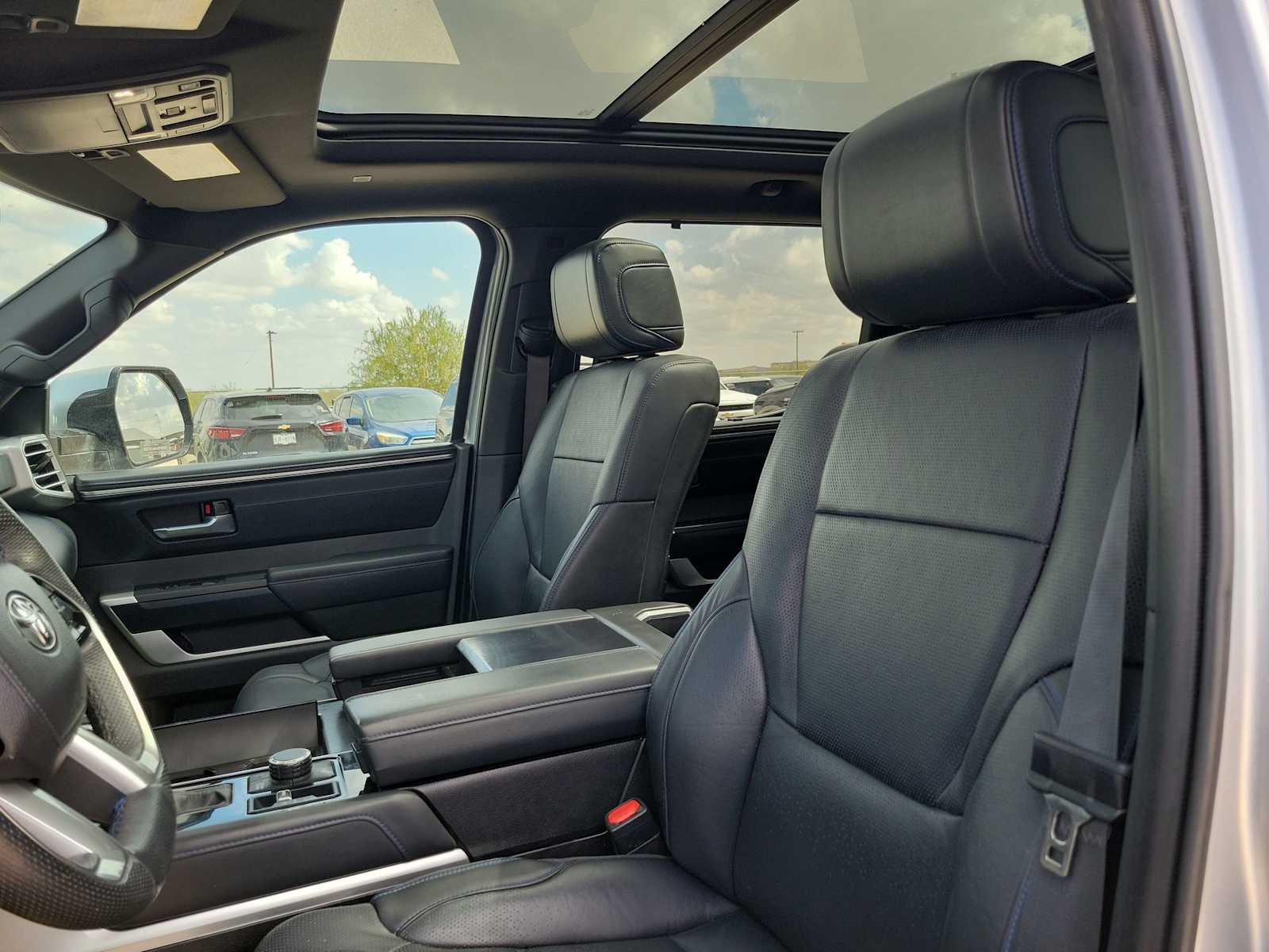 Thumbnail: 2024 Toyota Tundra - 11