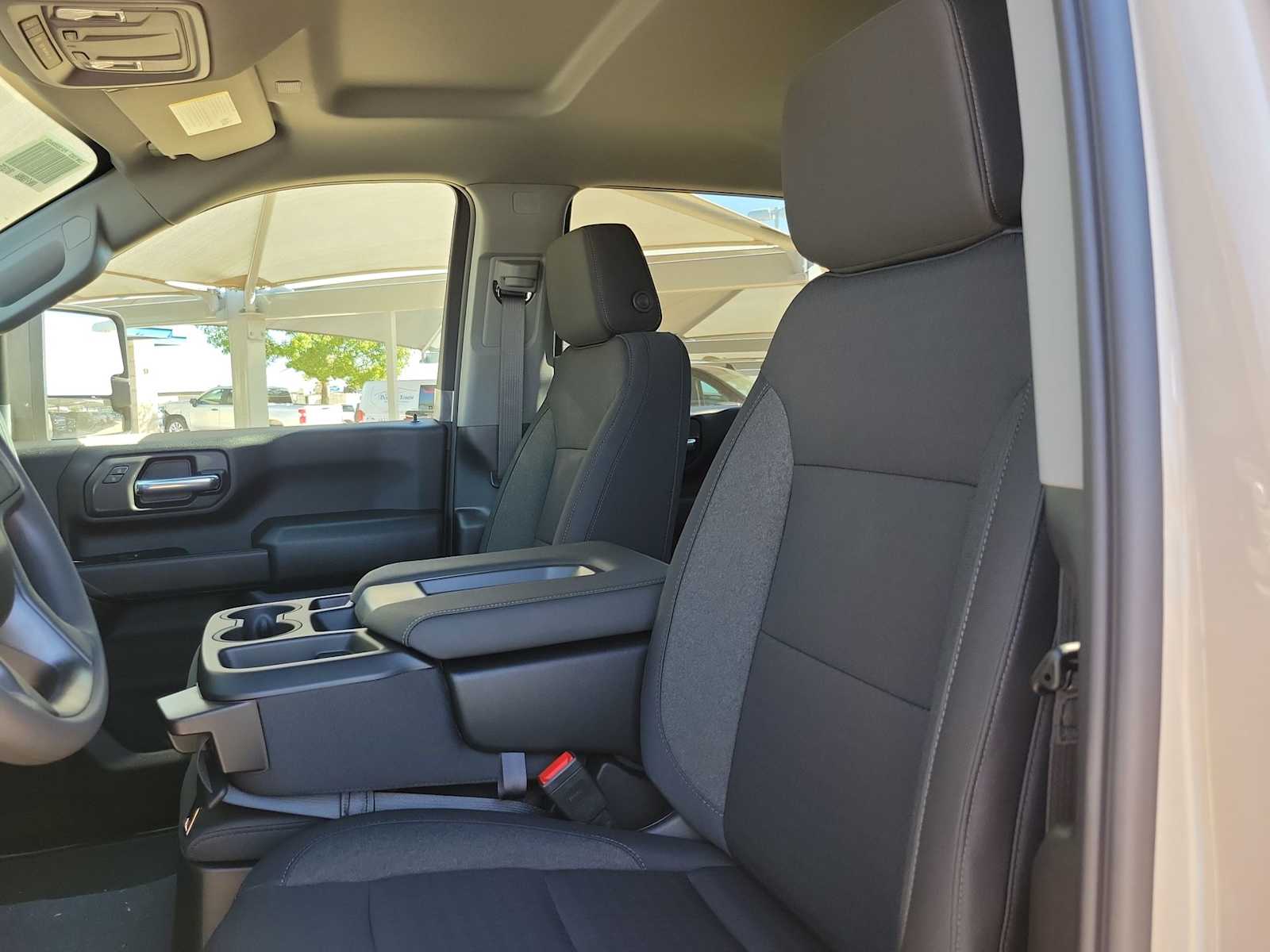 Thumbnail: 2026 Chevrolet Silverado 2500 - 11