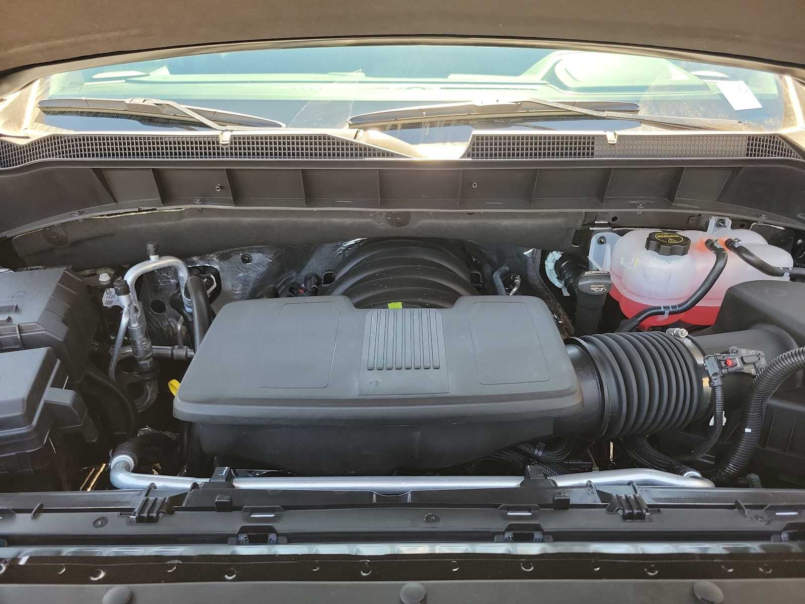 Thumbnail: 2026 Chevrolet Silverado 1500 - 5