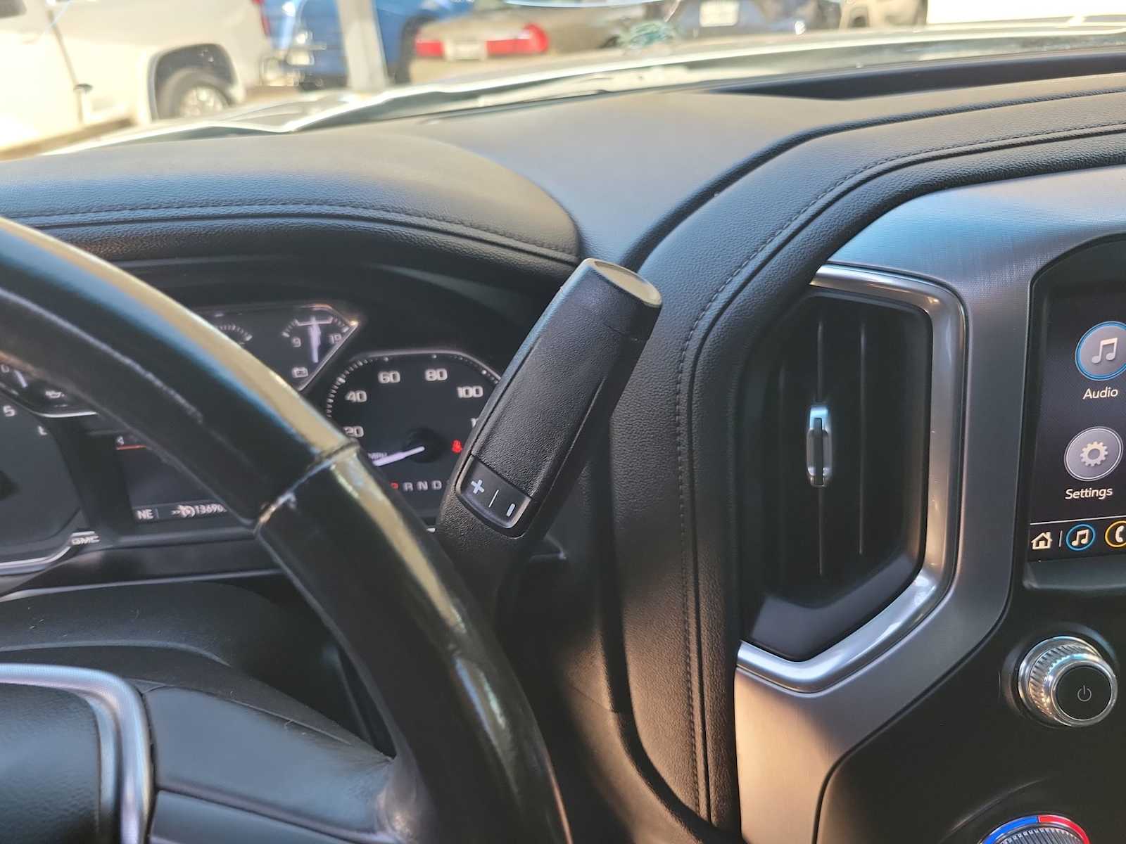 Thumbnail: 2020 GMC Sierra 1500 - 17