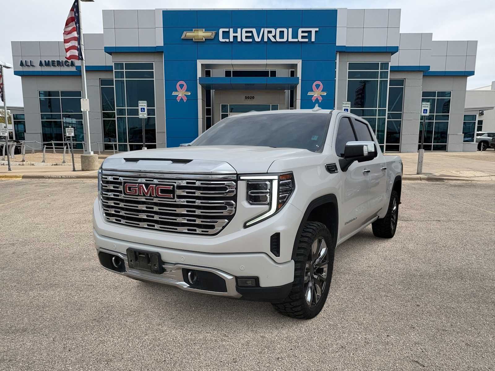 Thumbnail: 2023 GMC Sierra 1500 - 1
