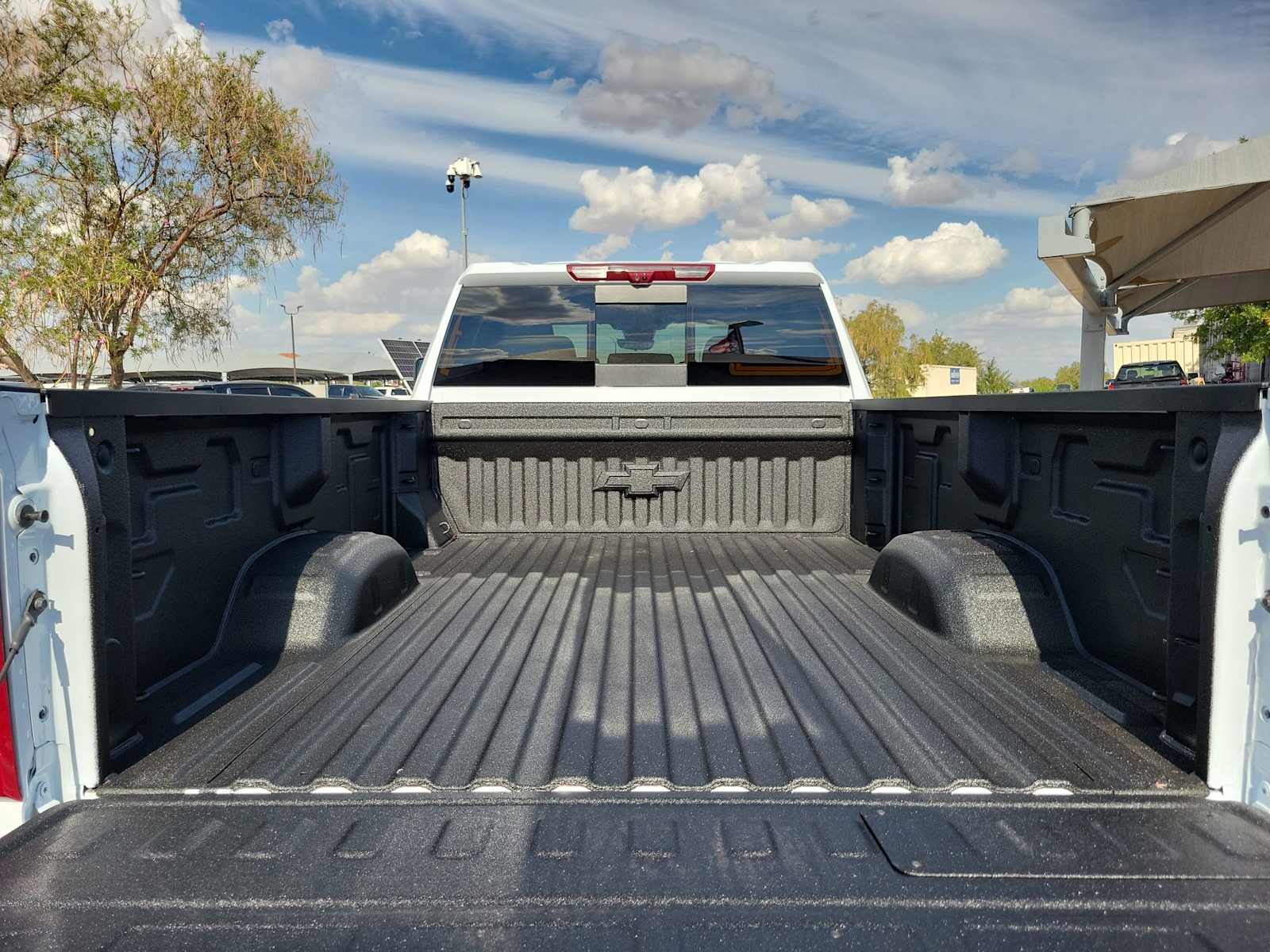 Thumbnail: 2026 Chevrolet Silverado 3500 - 19