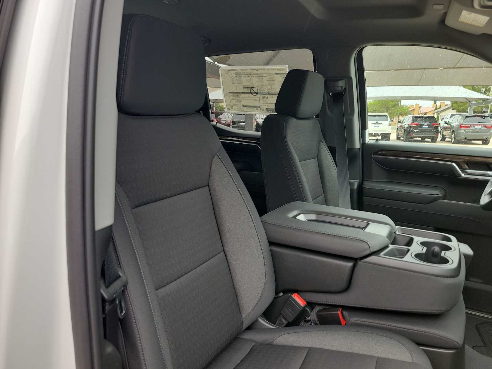 Thumbnail: 2026 Chevrolet Silverado 1500 - 14