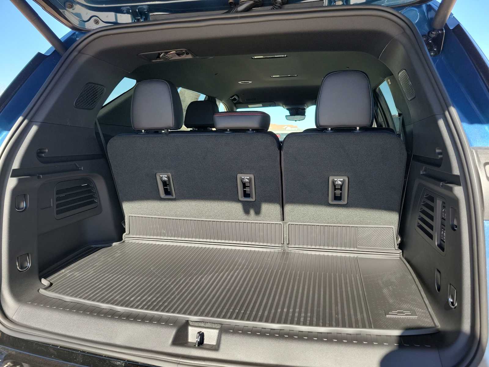 Thumbnail: 2026 Chevrolet Traverse - 19