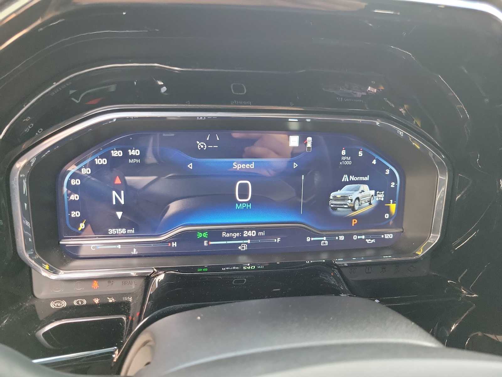 Thumbnail: 2022 Chevrolet Silverado 1500 - 18