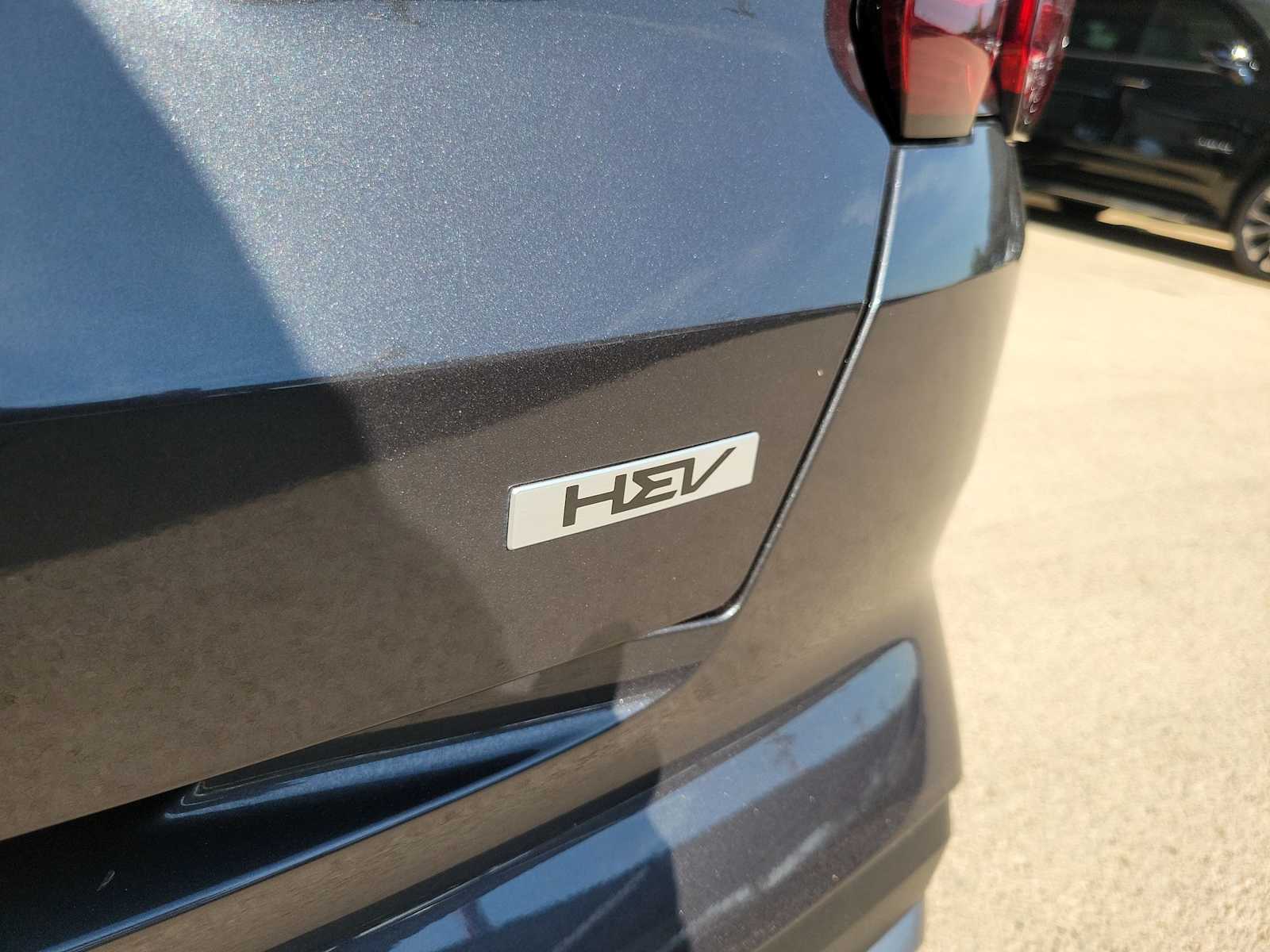 Thumbnail: 2023 Kia Sorento - 7