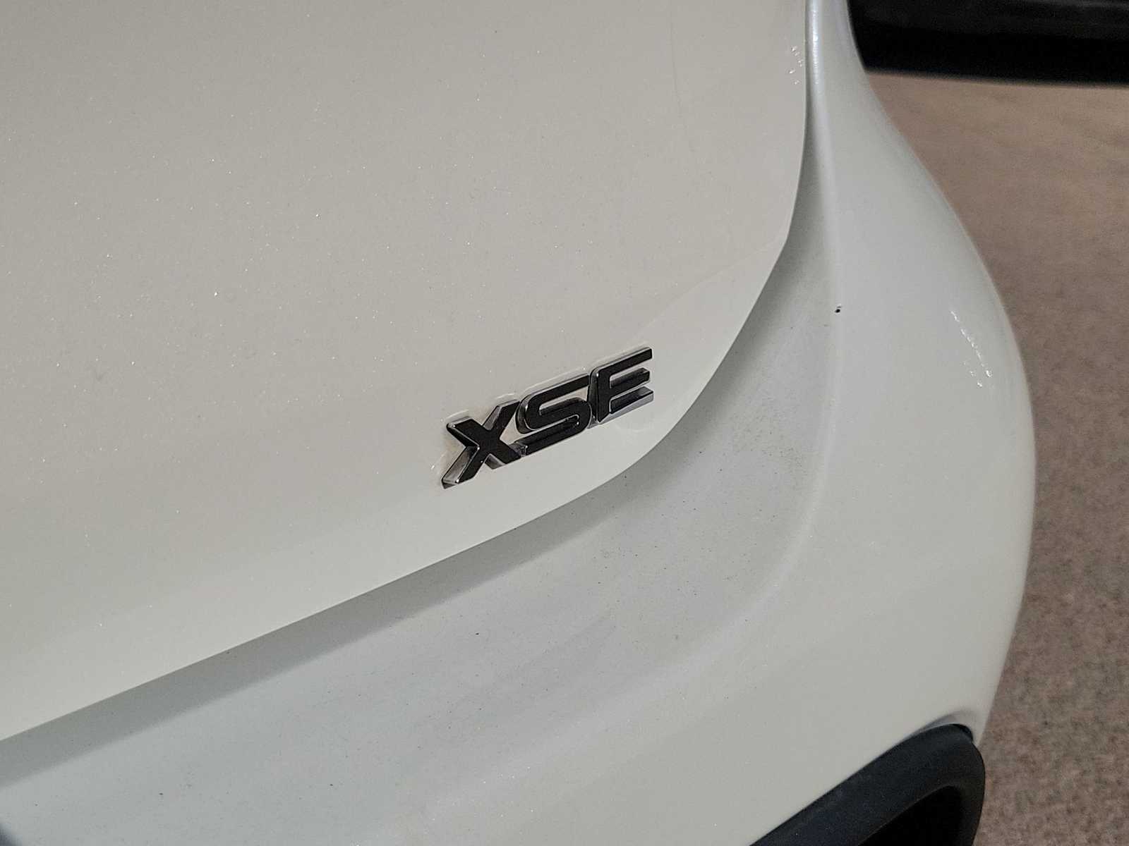 Thumbnail: 2021 Toyota Highlander - 7