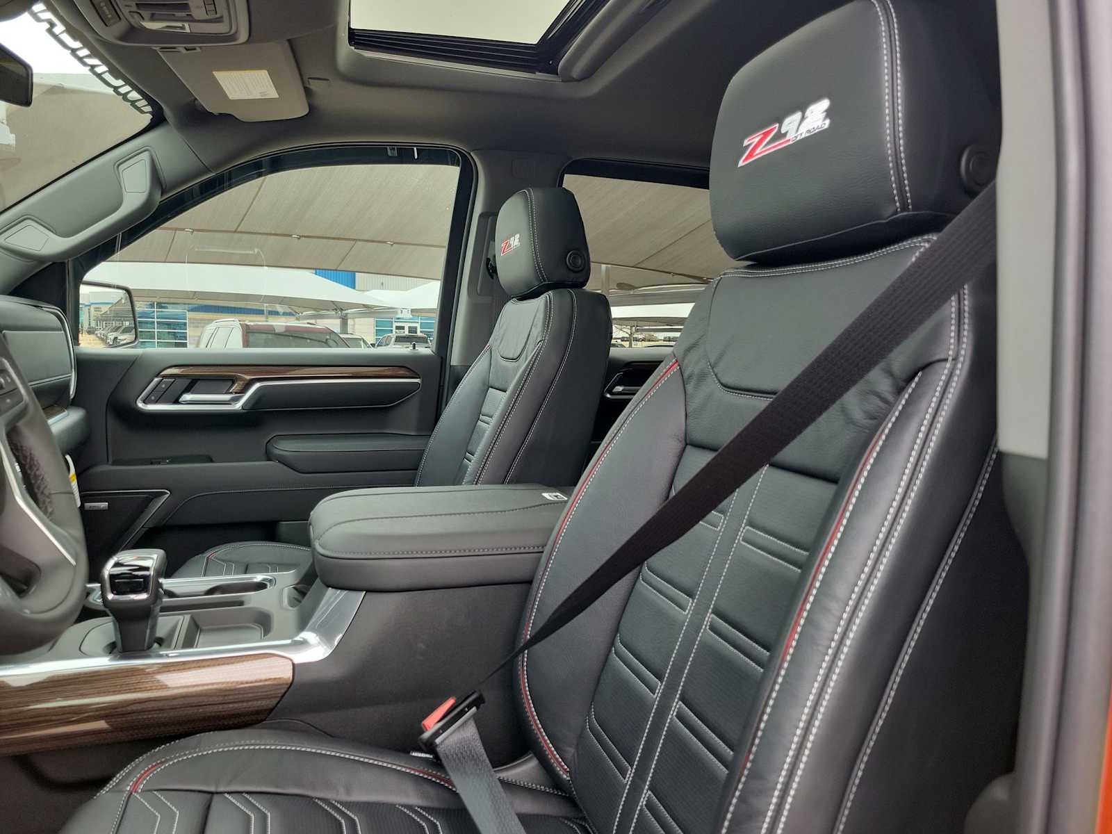 Thumbnail: 2026 Chevrolet Silverado 1500 - 7