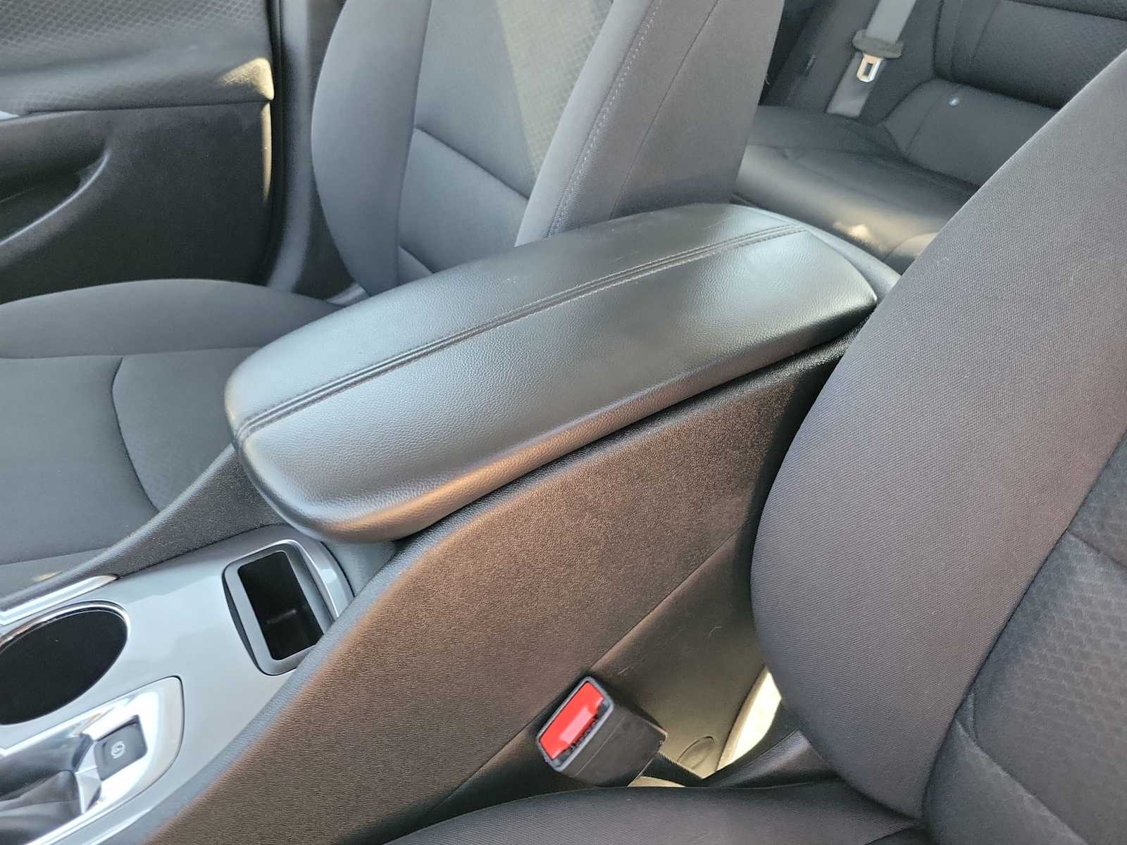 Thumbnail: 2024 Chevrolet Malibu - 16