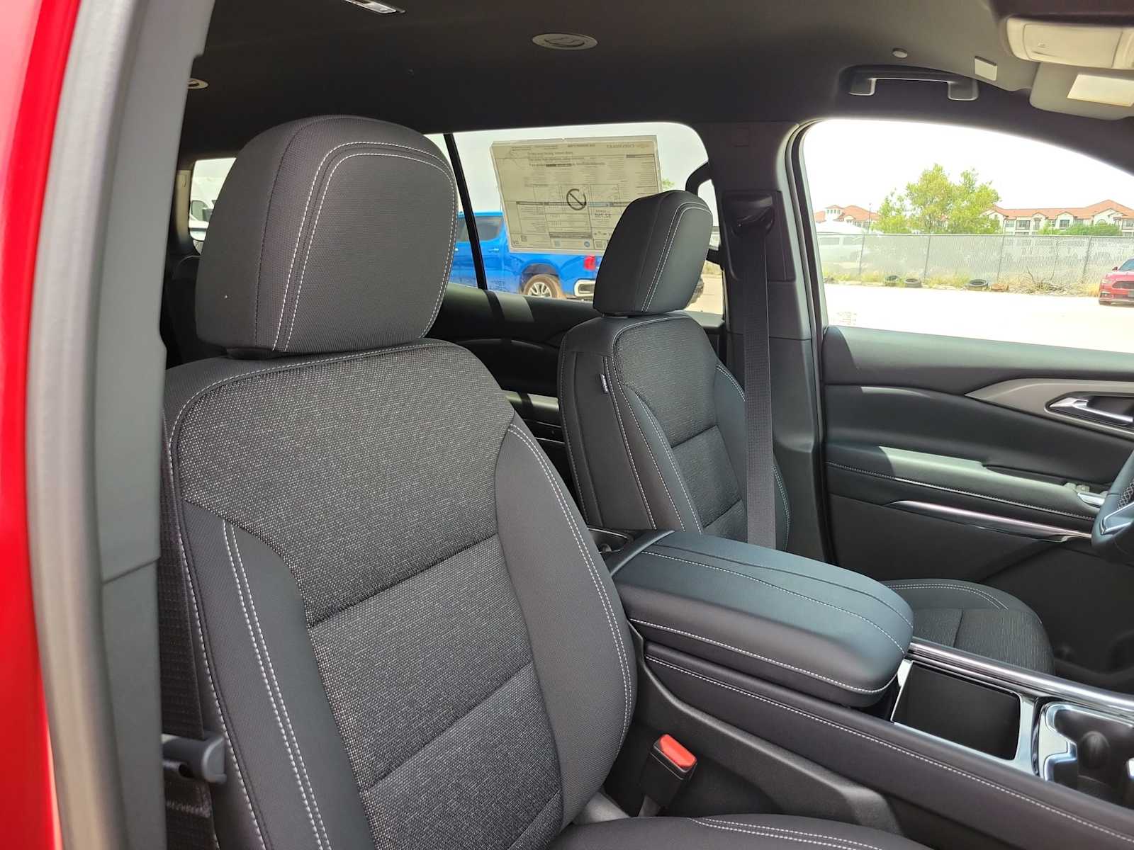Thumbnail: 2026 Chevrolet Traverse - 18