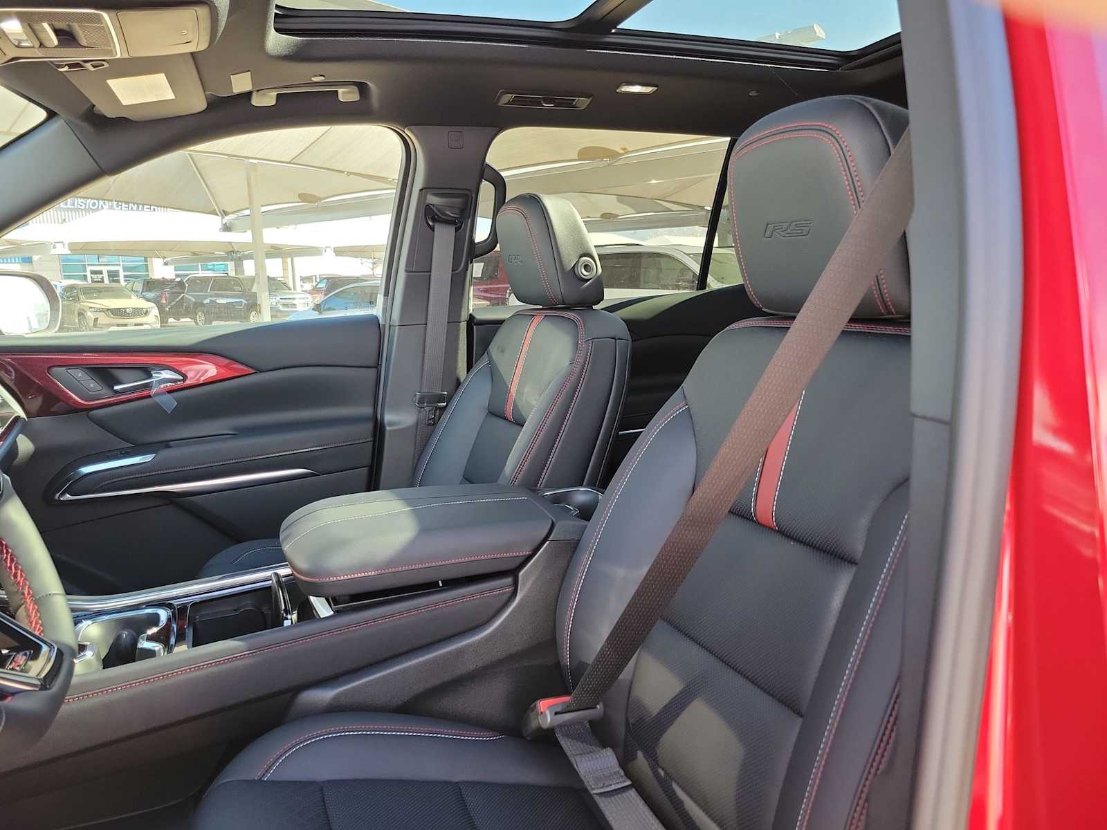 Thumbnail: 2026 Chevrolet Traverse - 11