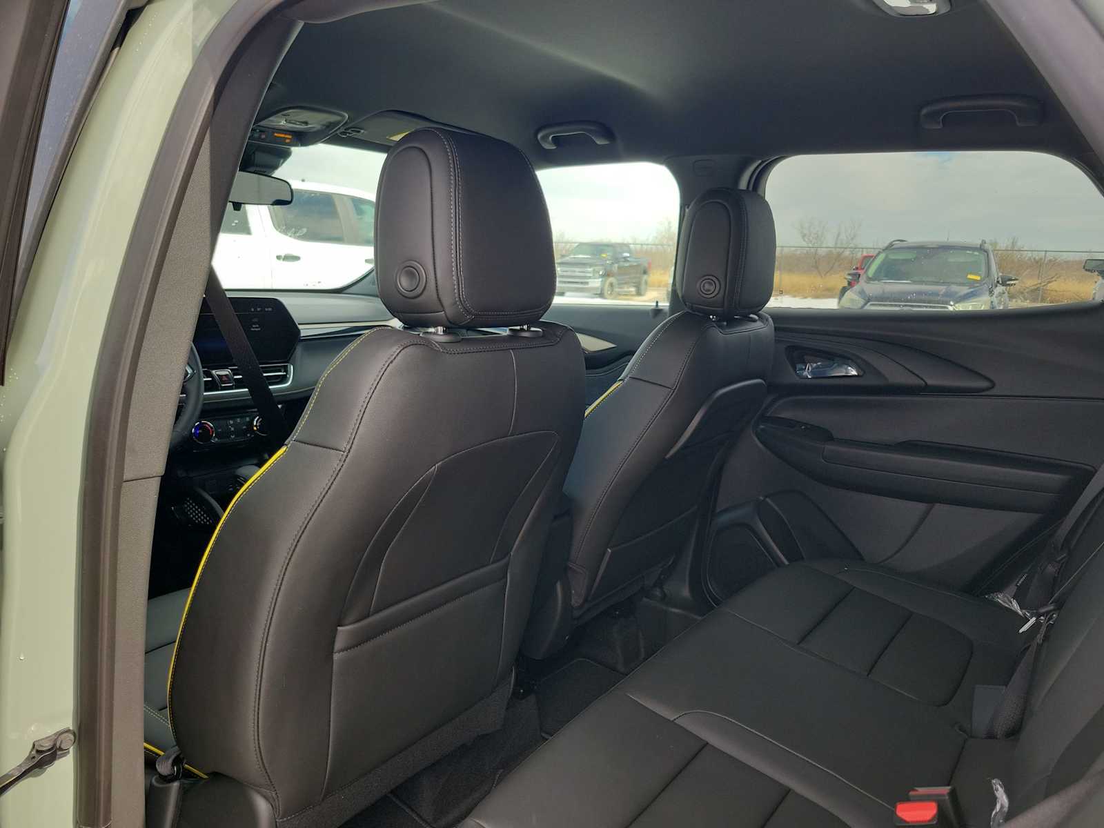 Thumbnail: 2026 Chevrolet TrailBlazer - 8